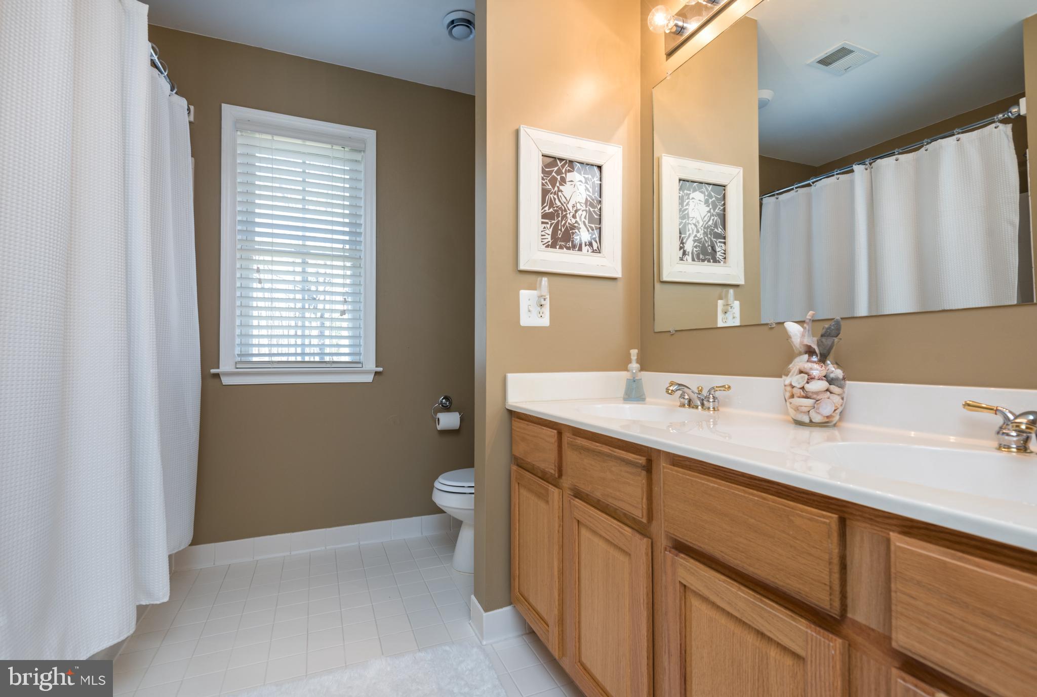 SOUTH WALES - Residential