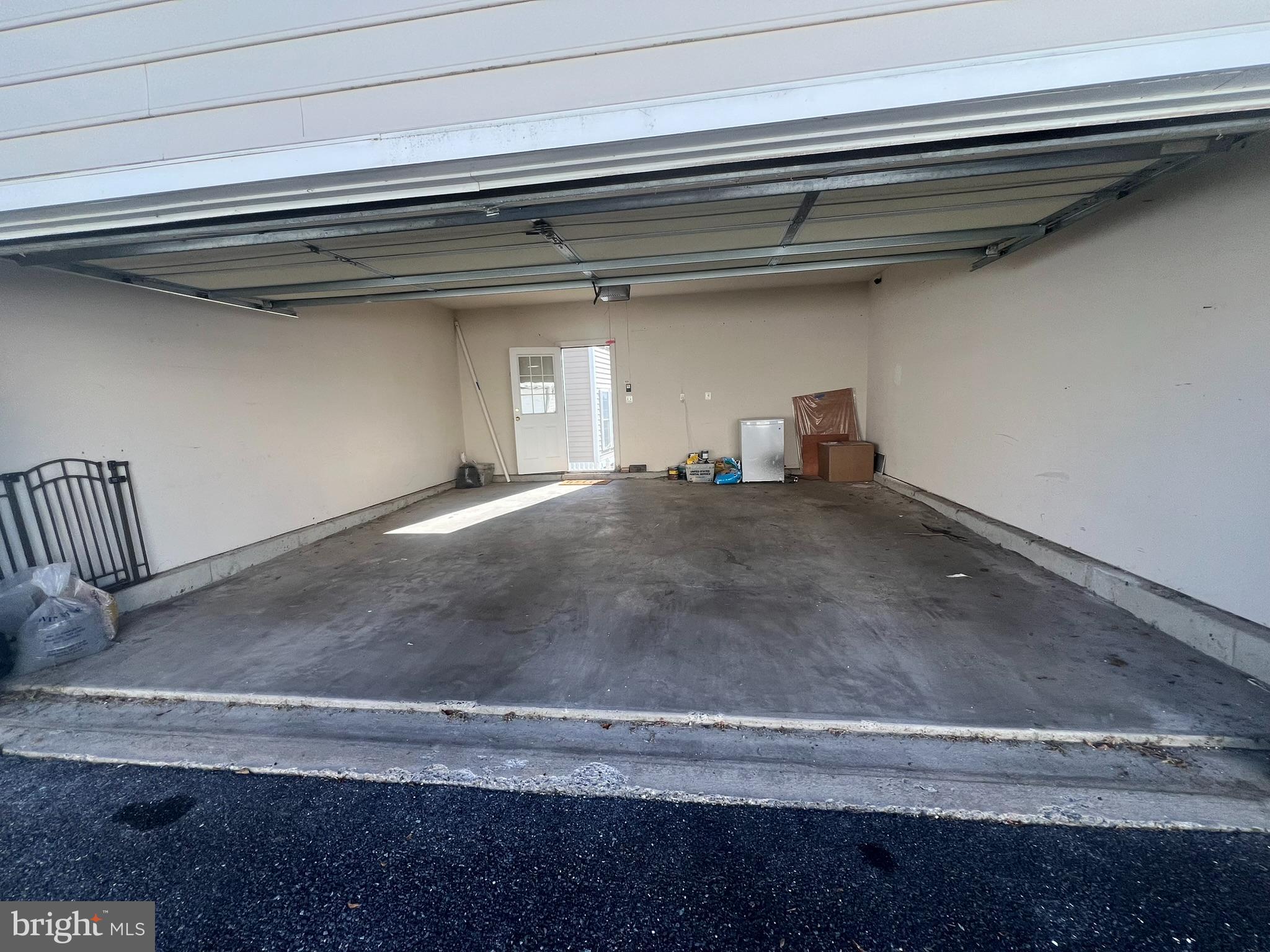 CLARKSBURG VILLAGE - Residential Lease