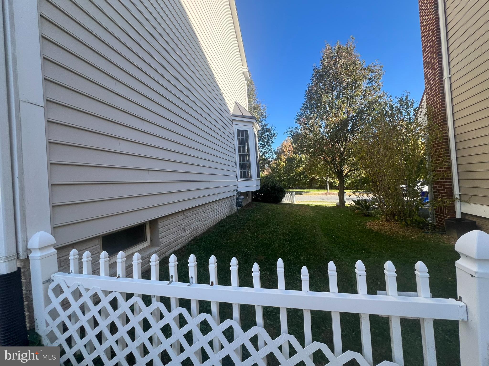 CLARKSBURG VILLAGE - Residential Lease