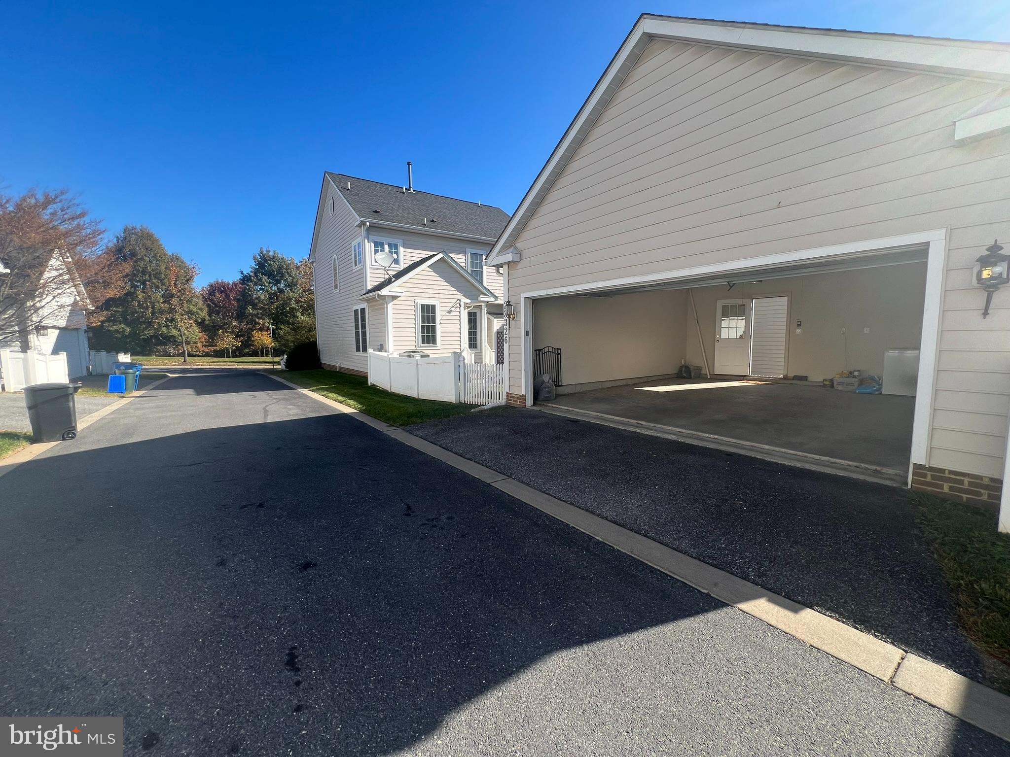 CLARKSBURG VILLAGE - Residential Lease