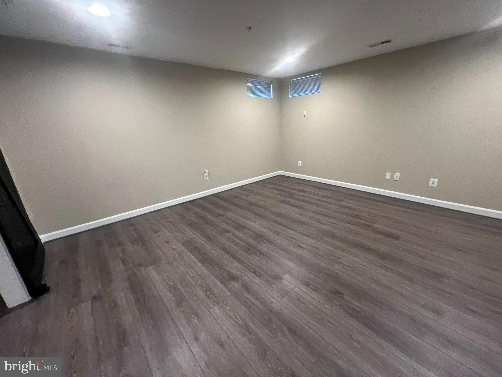 CLARKSBURG VILLAGE - Residential Lease