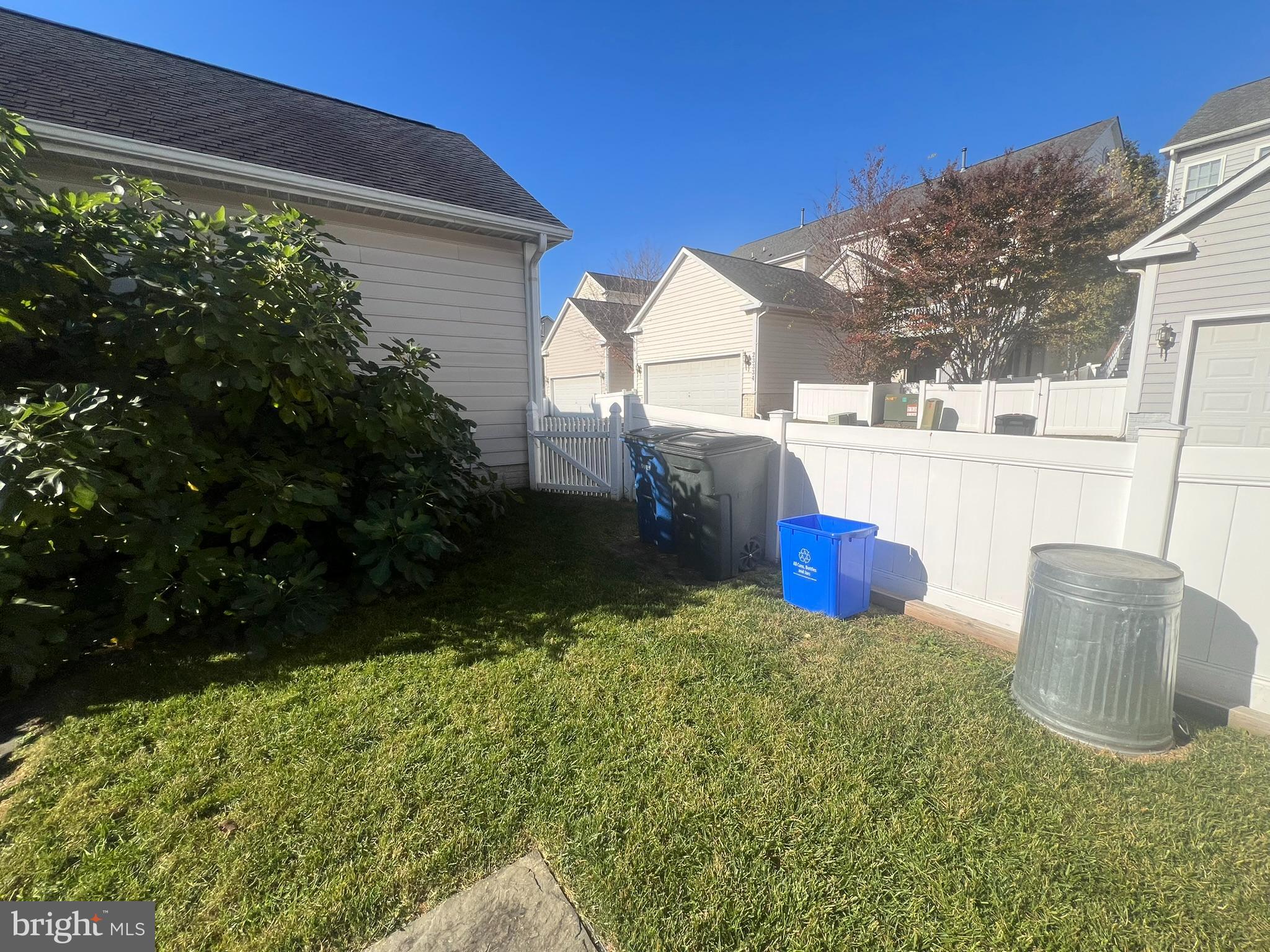 CLARKSBURG VILLAGE - Residential Lease