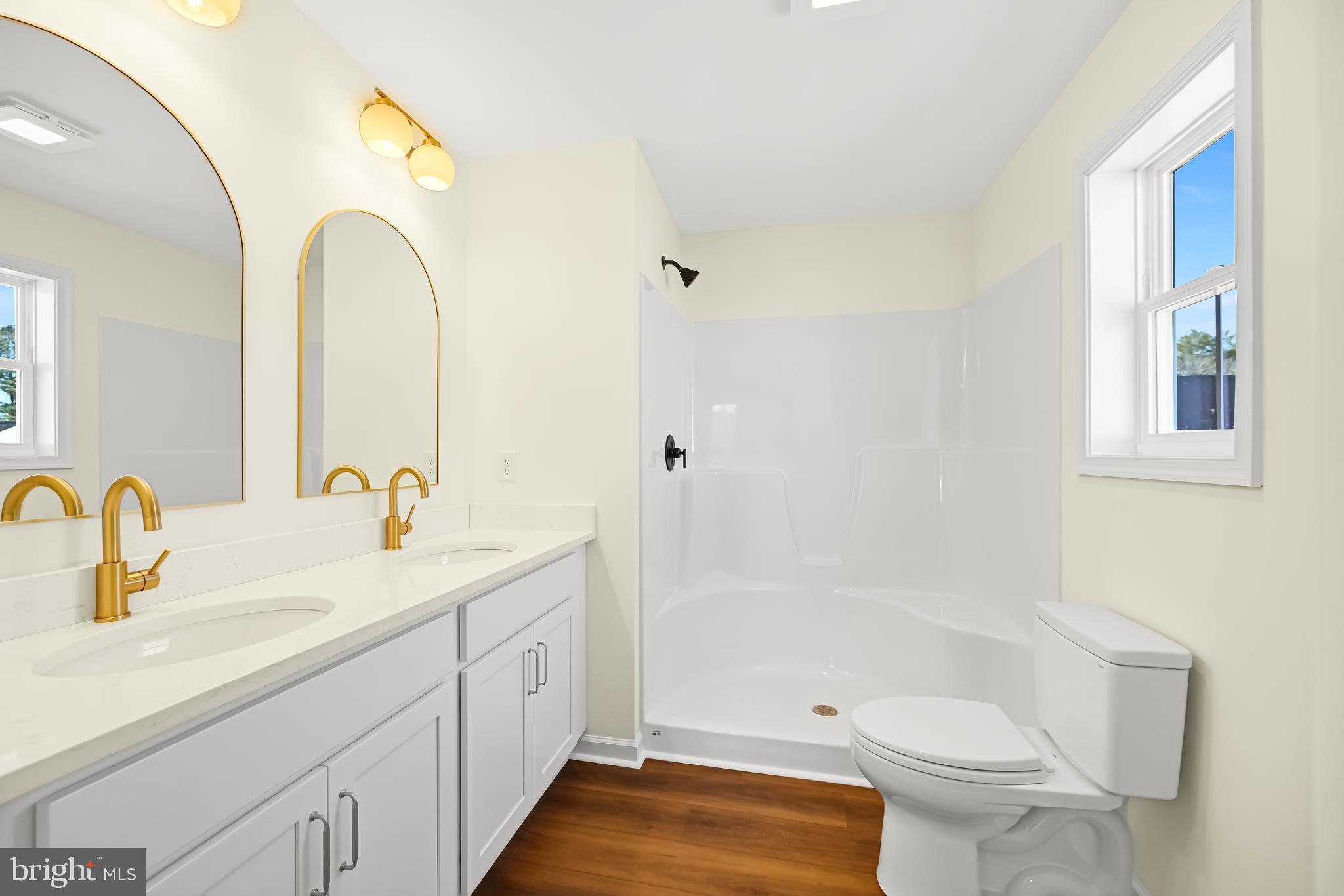 CEDAR POINT - Residential