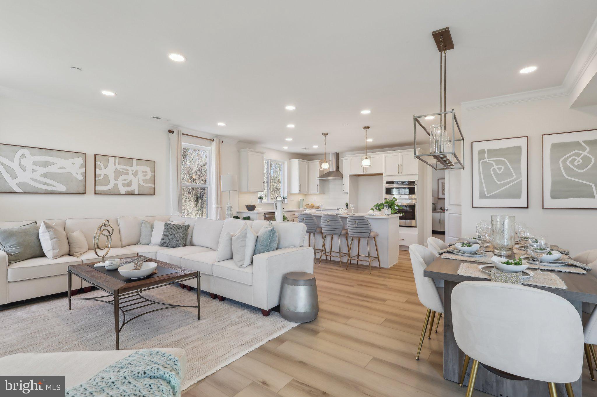 ARBOR PLACE - Residential