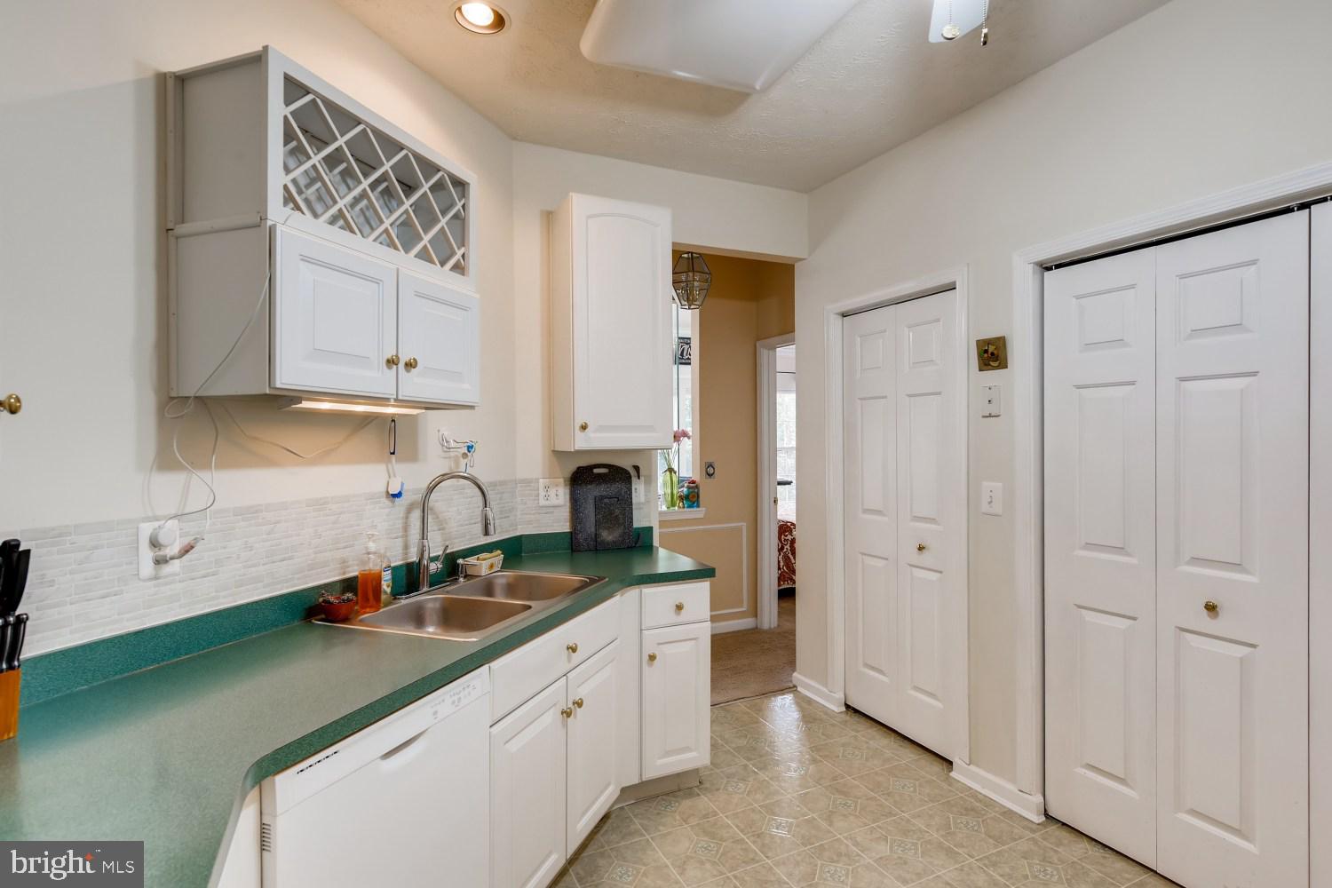 DEVONSHIRE AT WHITEMARSH - Residential