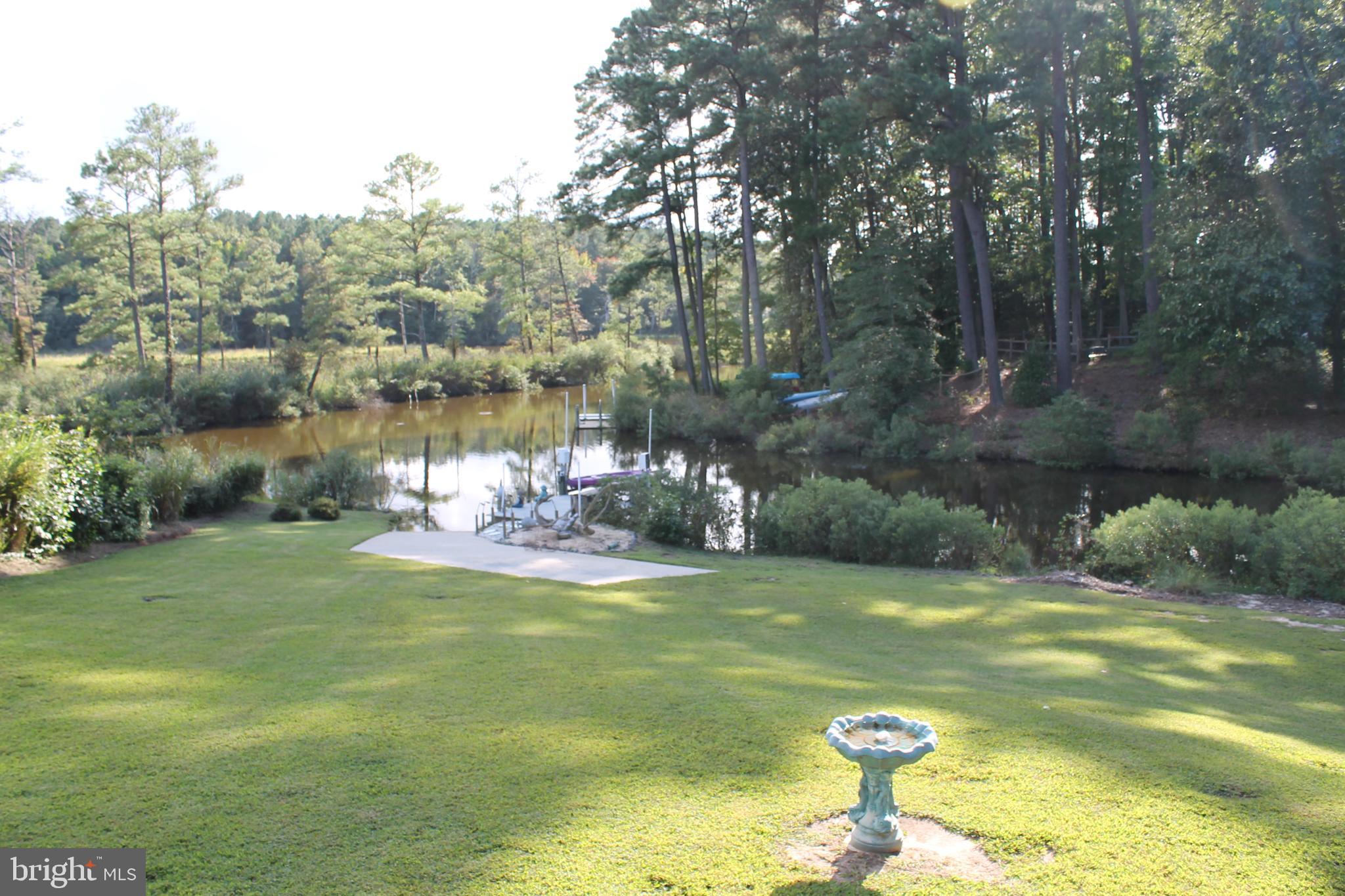 PINE HARBOR EST - Residential