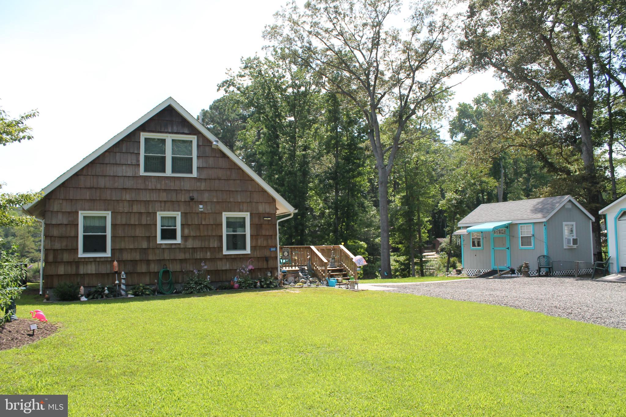 PINE HARBOR EST - Residential