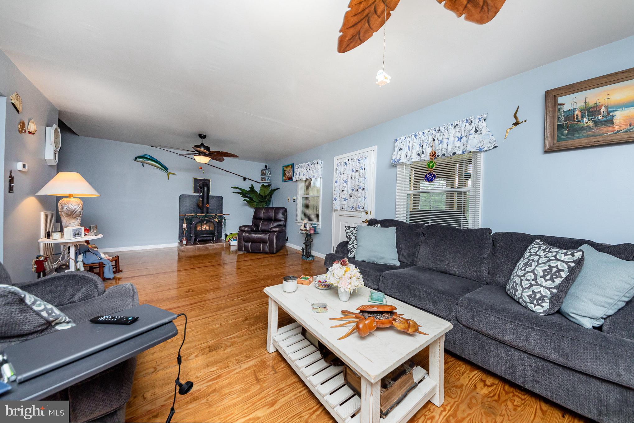 PINE HARBOR EST - Residential