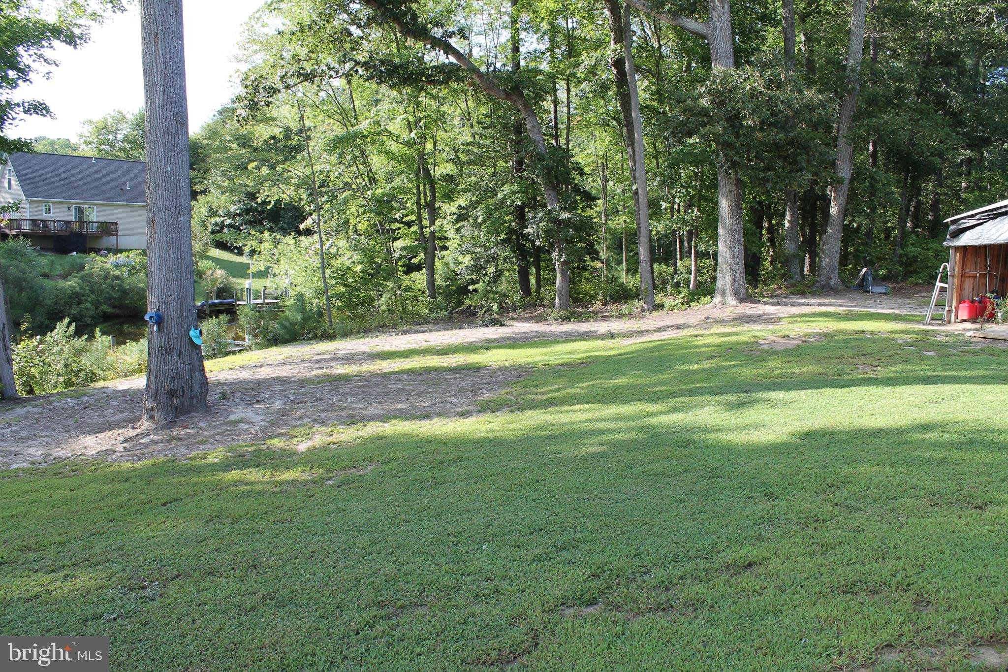 PINE HARBOR EST - Residential