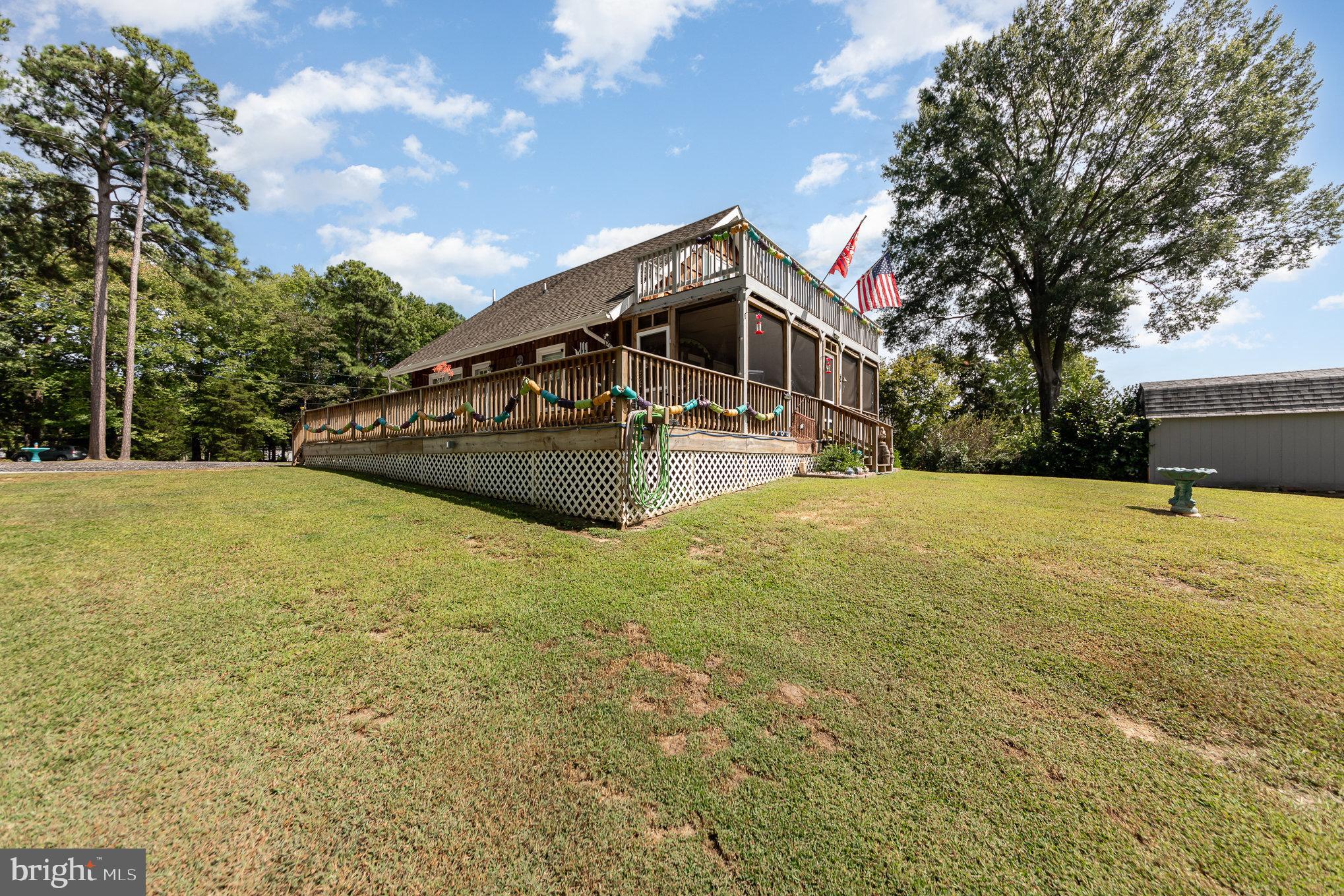 PINE HARBOR EST - Residential