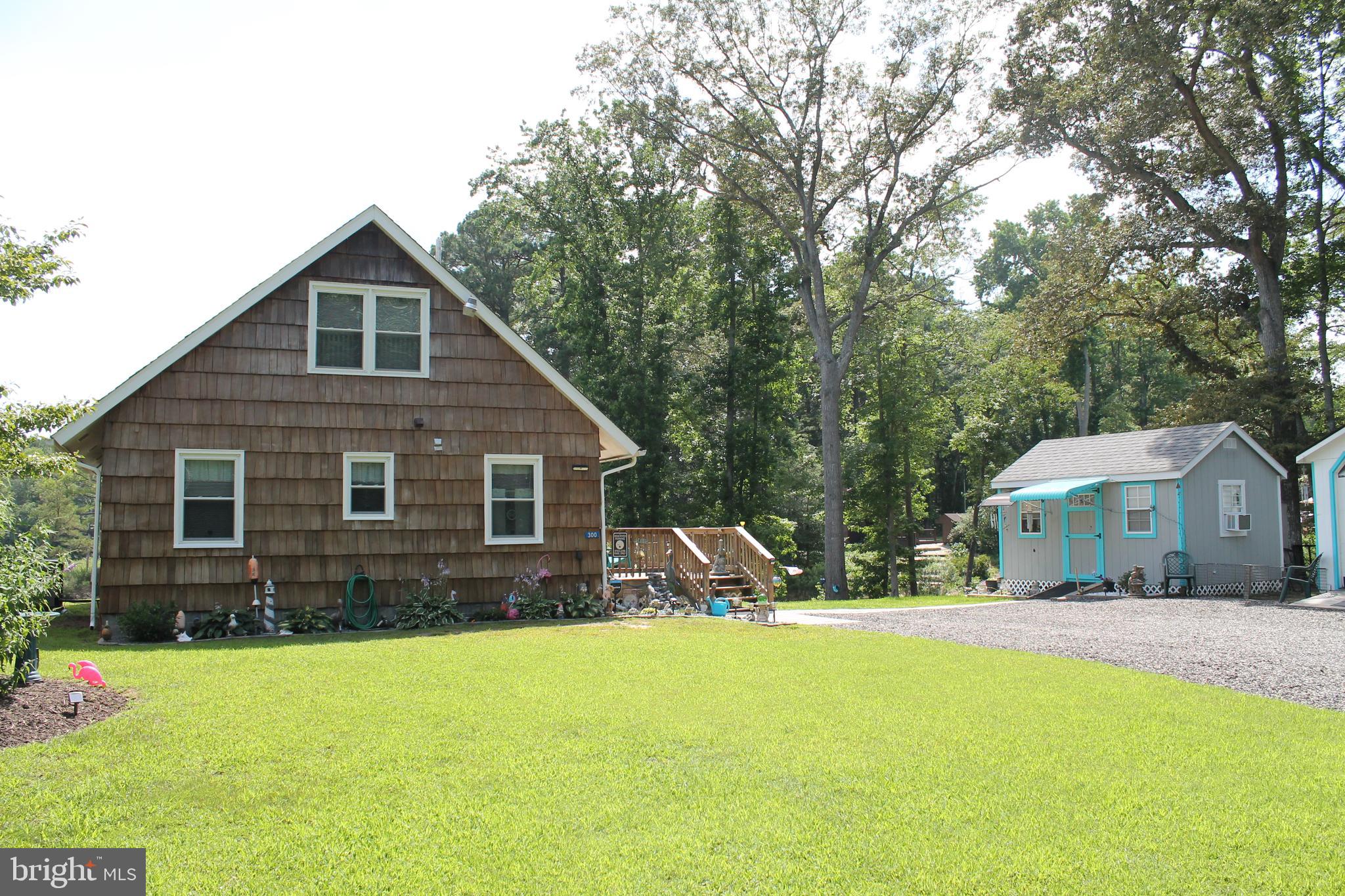 PINE HARBOR EST - Residential