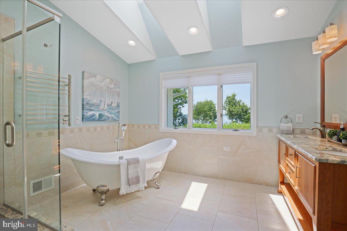 SPOUT FARM - Residential