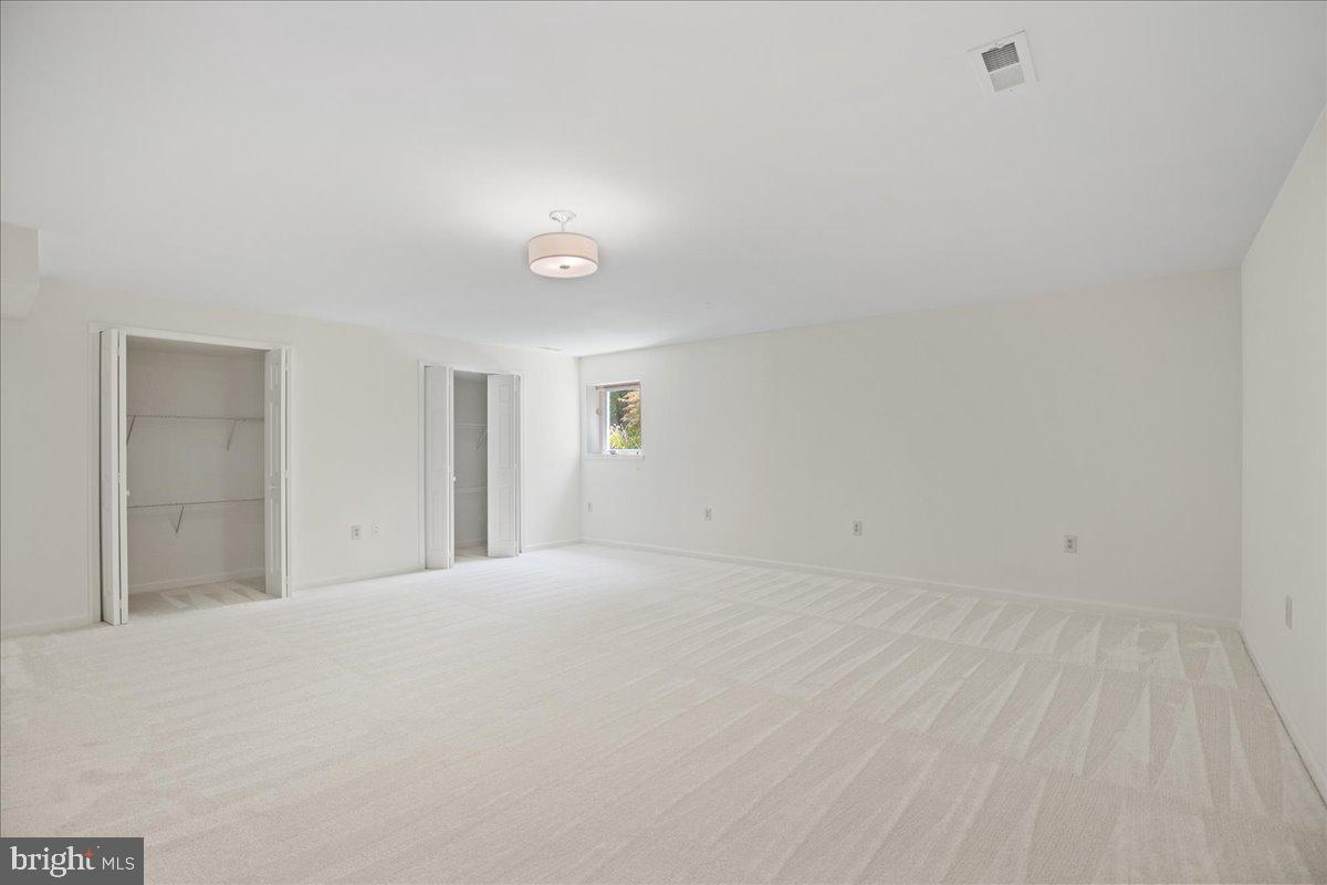 SPOUT FARM - Residential