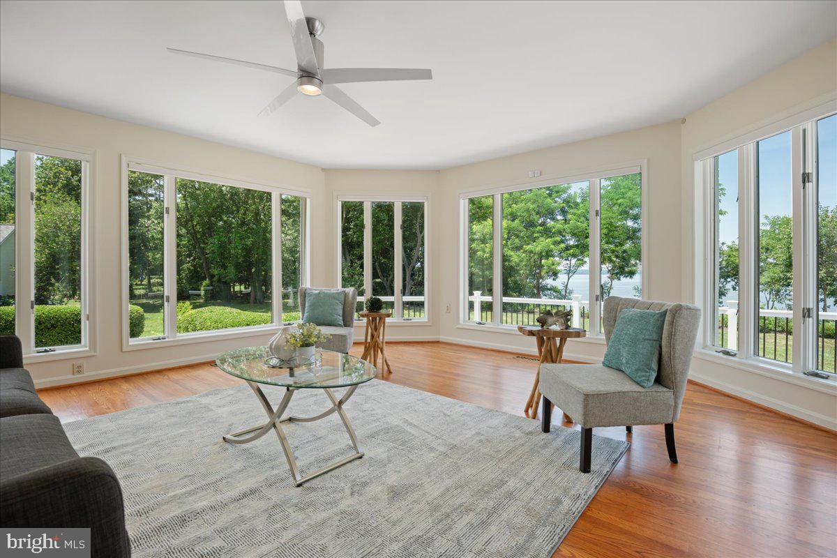 SPOUT FARM - Residential