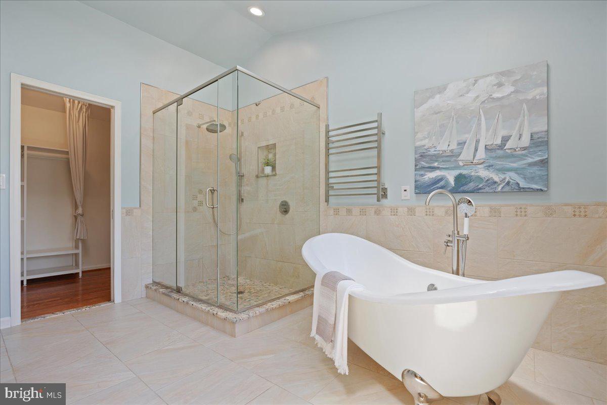 SPOUT FARM - Residential