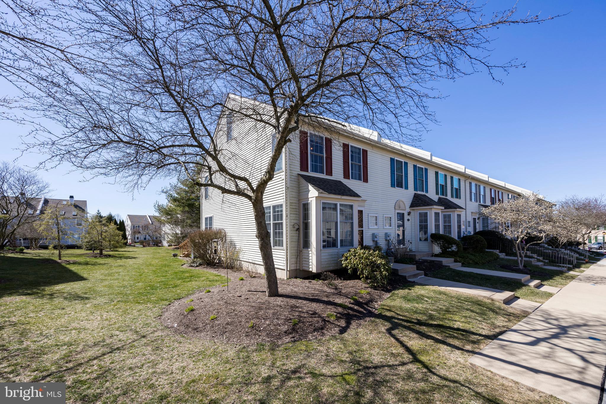 EXTON STATION - Residential