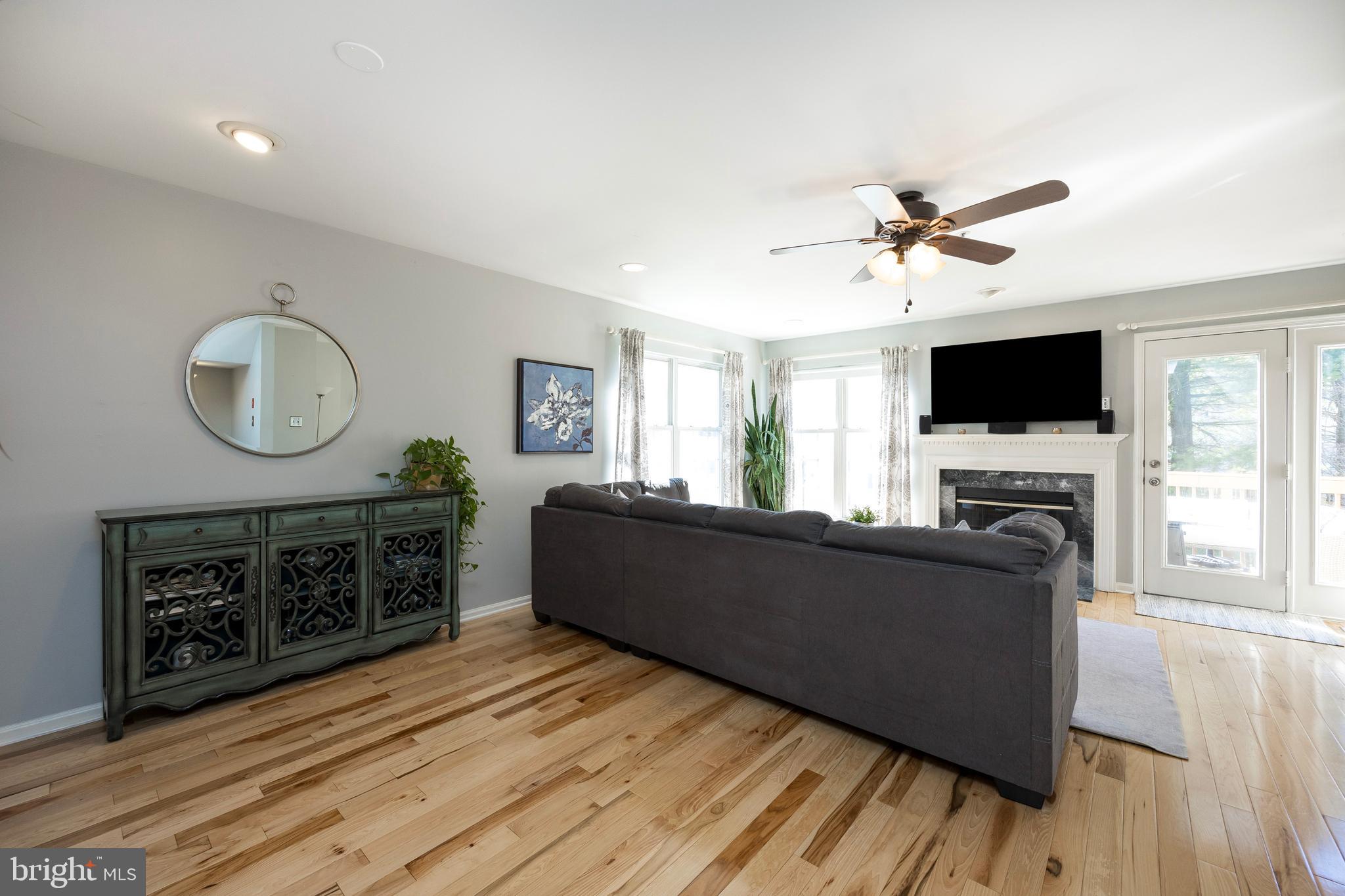 EXTON STATION - Residential