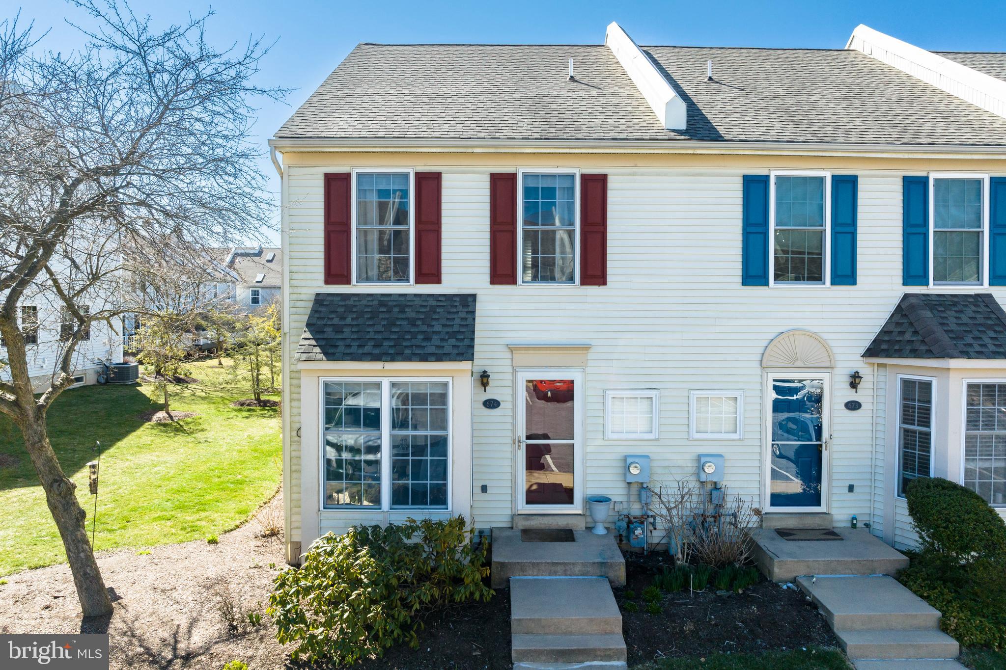 EXTON STATION - Residential