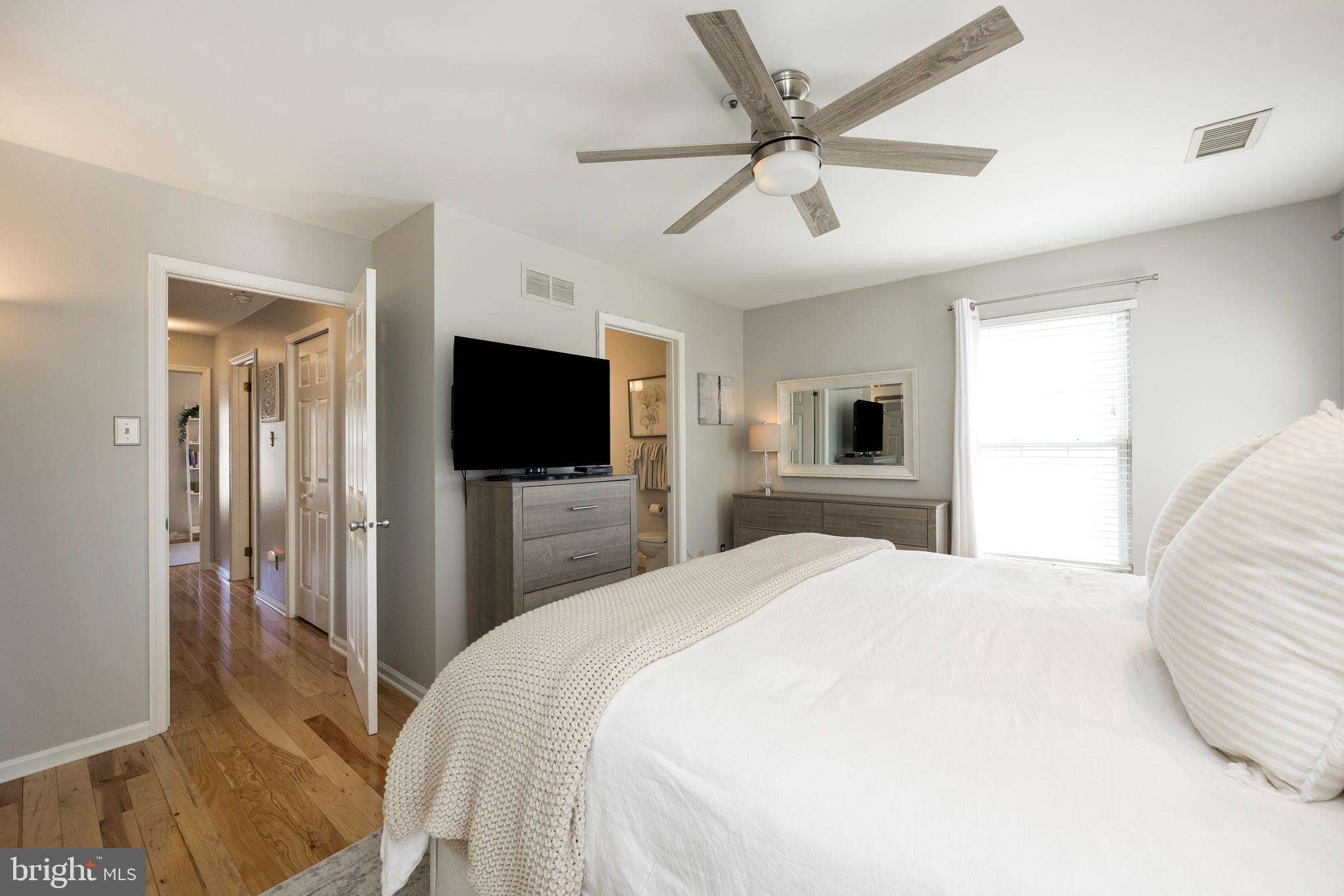 EXTON STATION - Residential