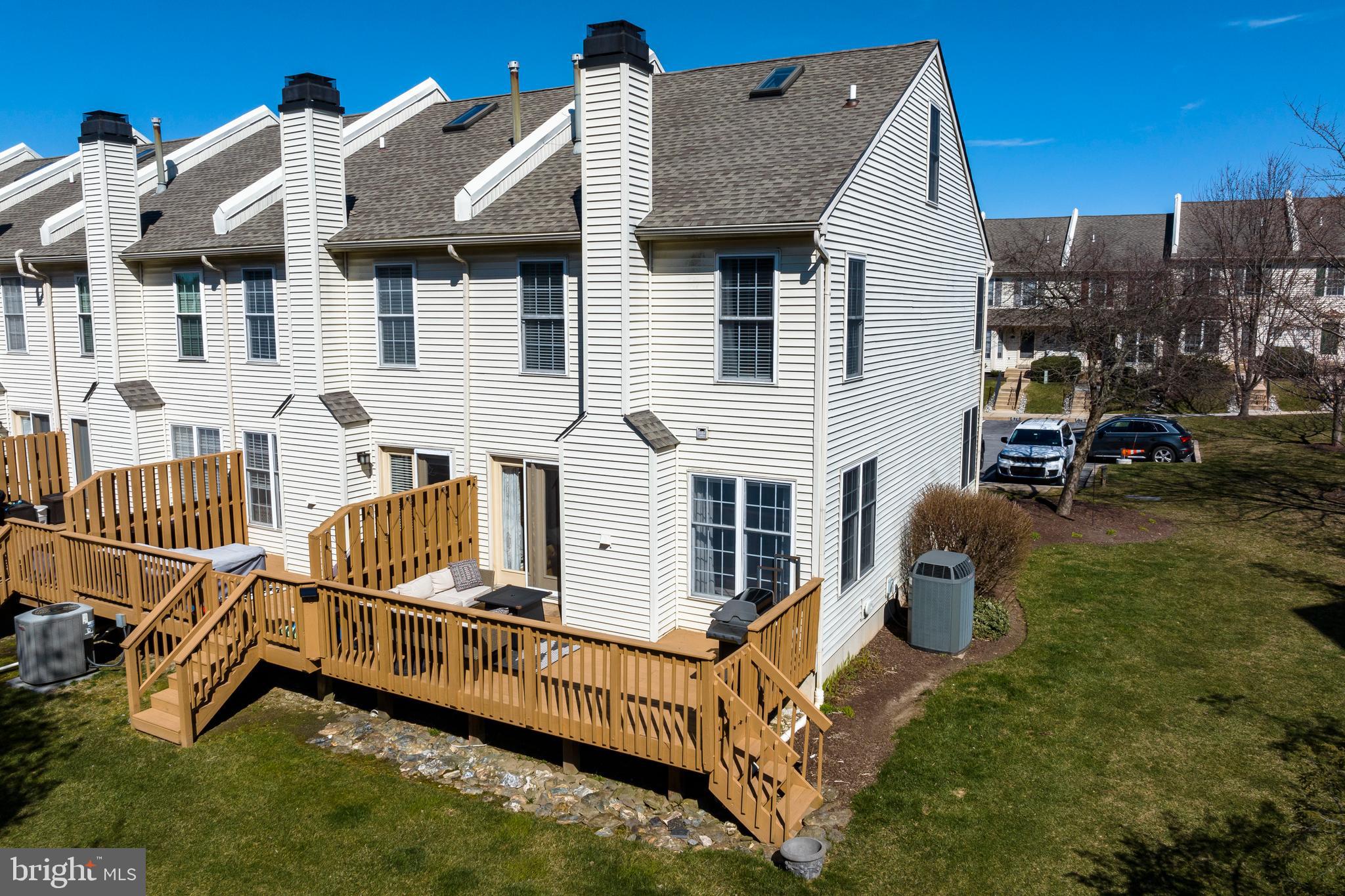 EXTON STATION - Residential