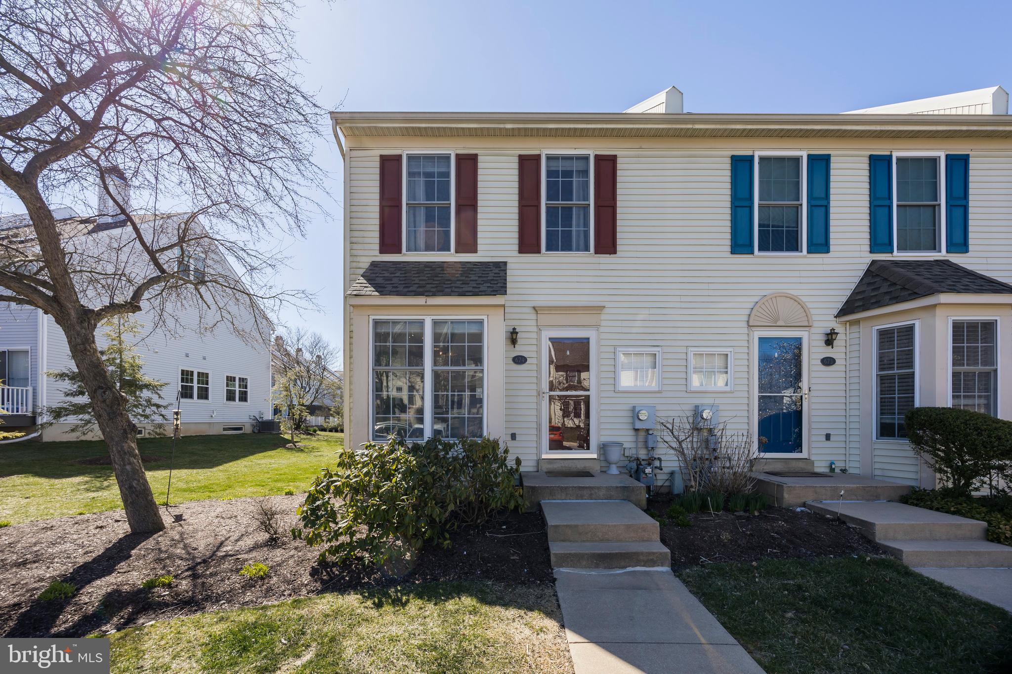 EXTON STATION - Residential