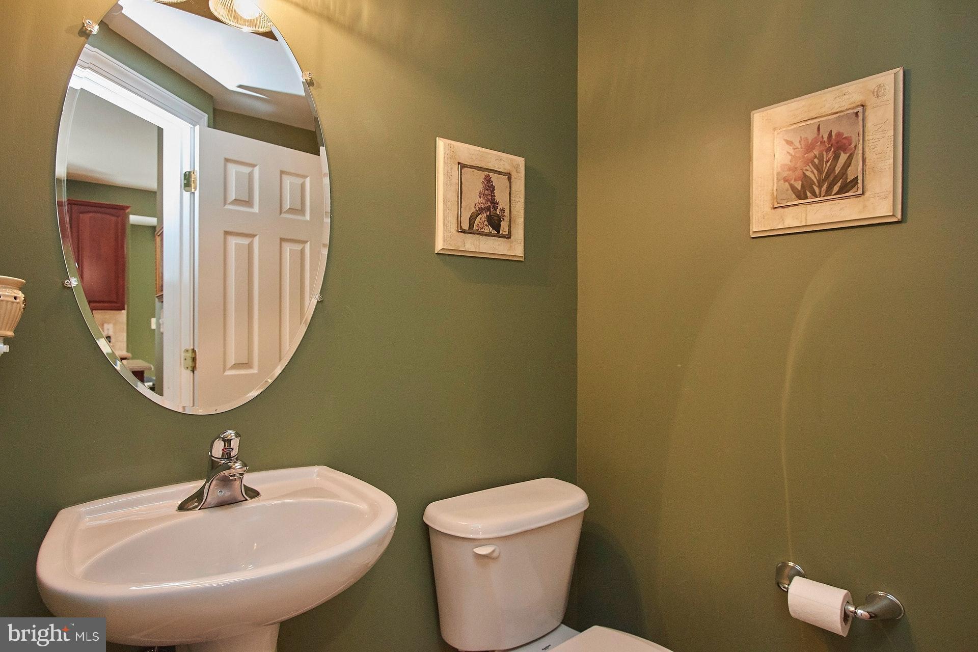 PEMBROOKE - Residential