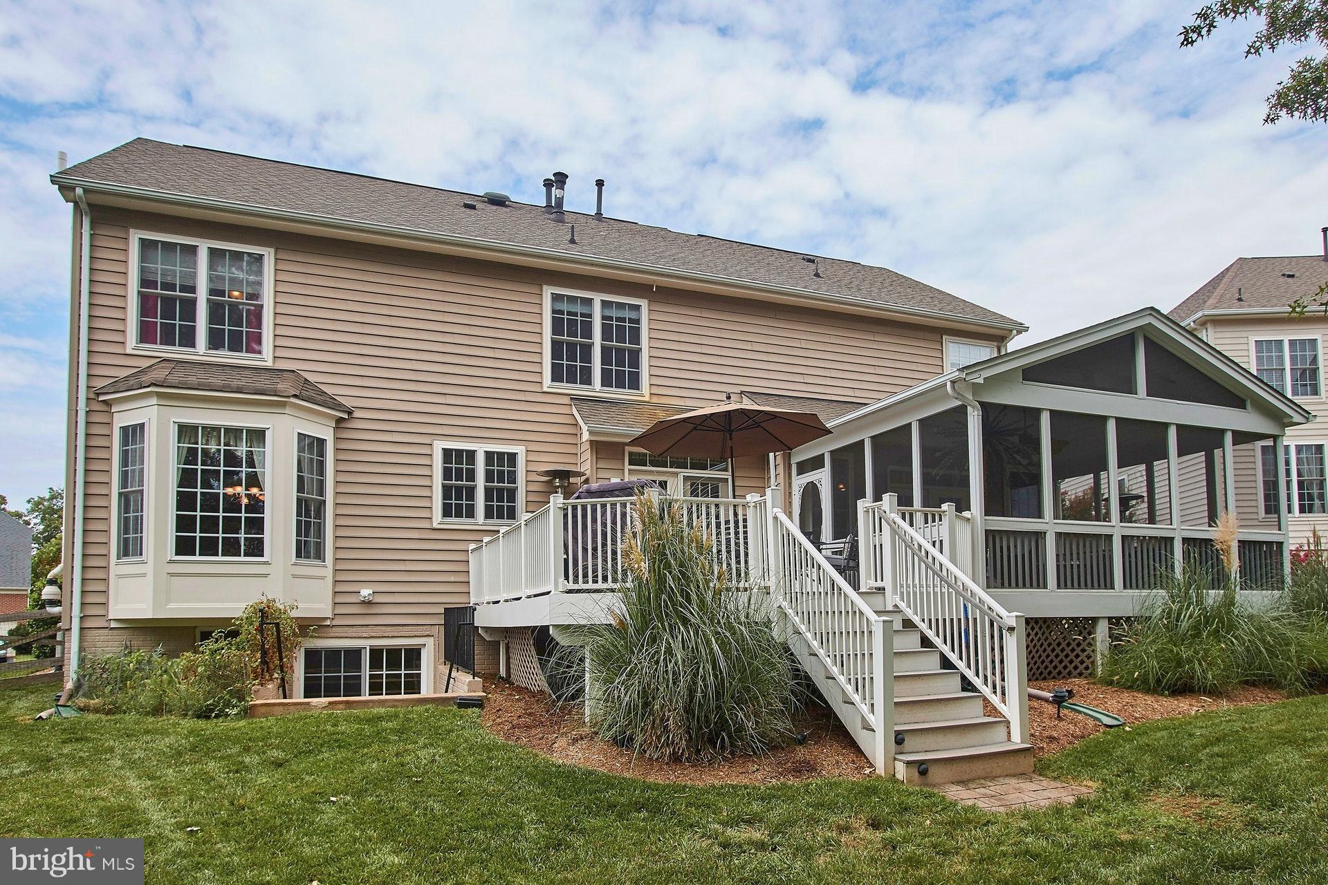 PEMBROOKE - Residential