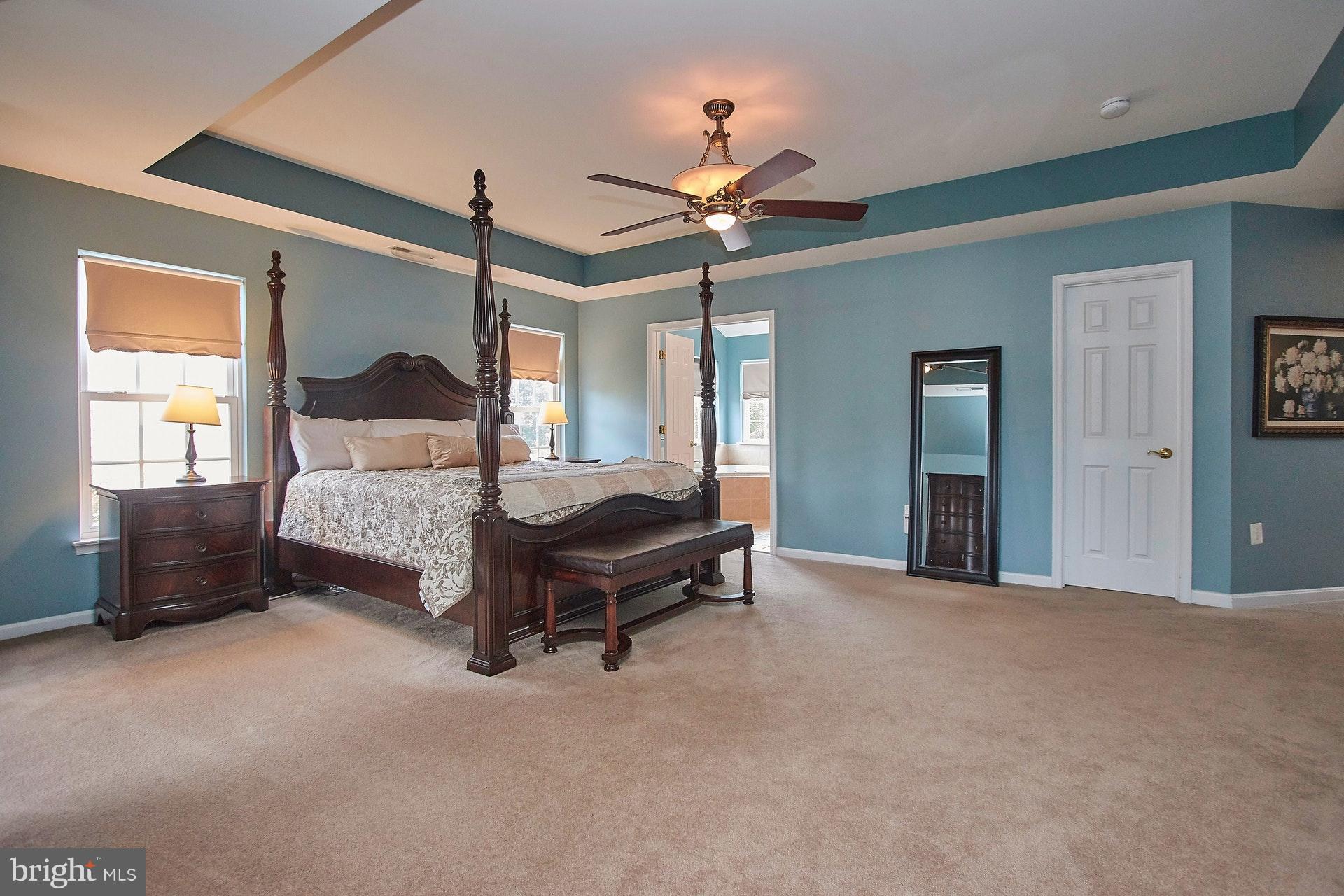 PEMBROOKE - Residential