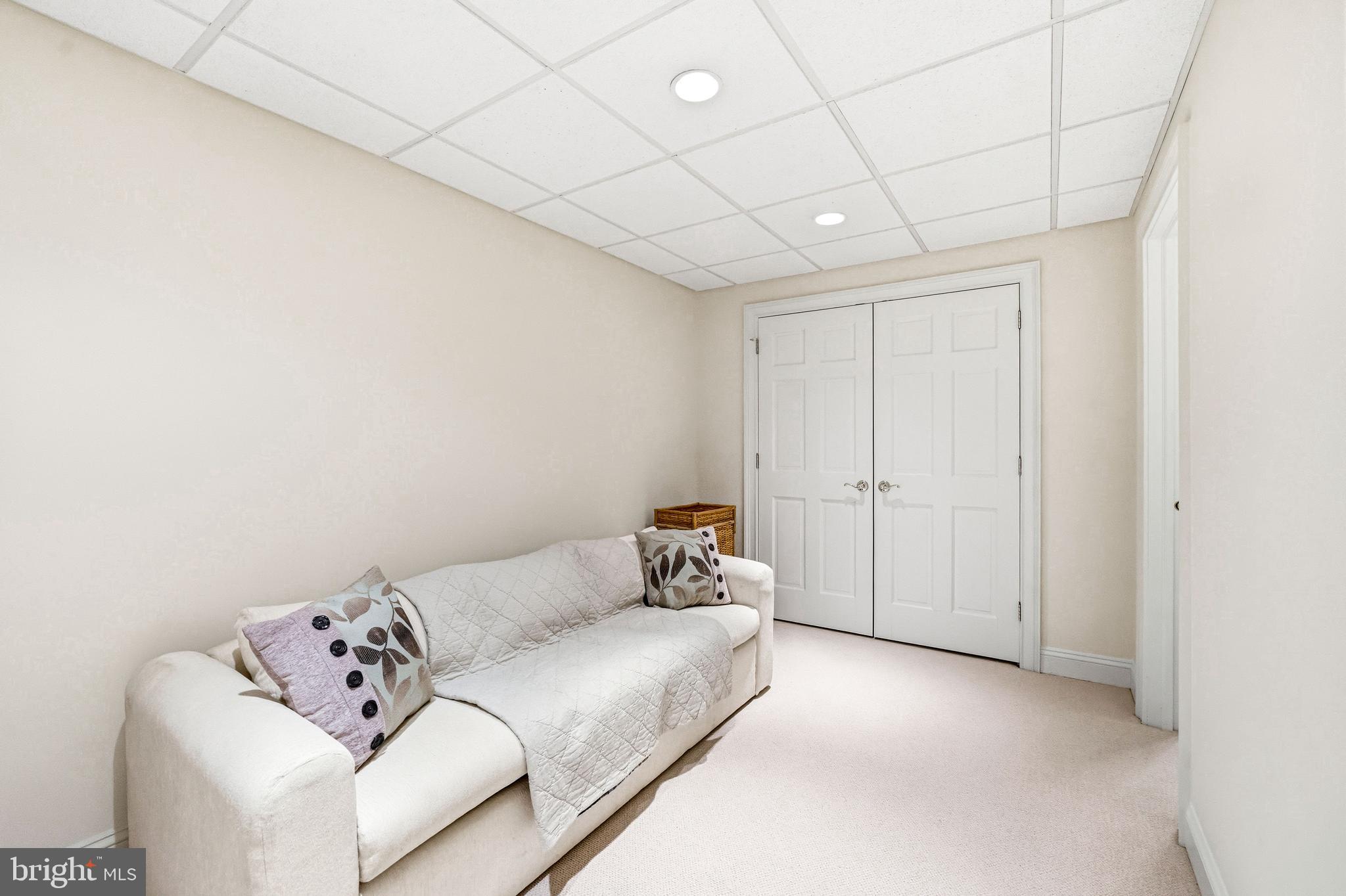 MERCER GATE - Residential