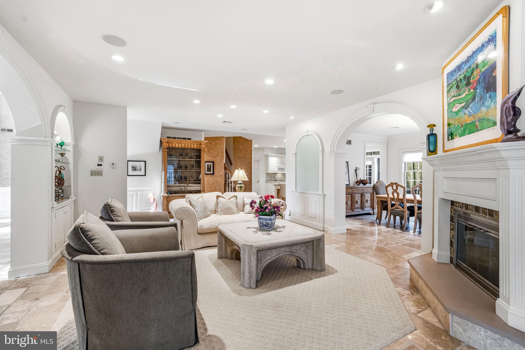 MERCER GATE - Residential