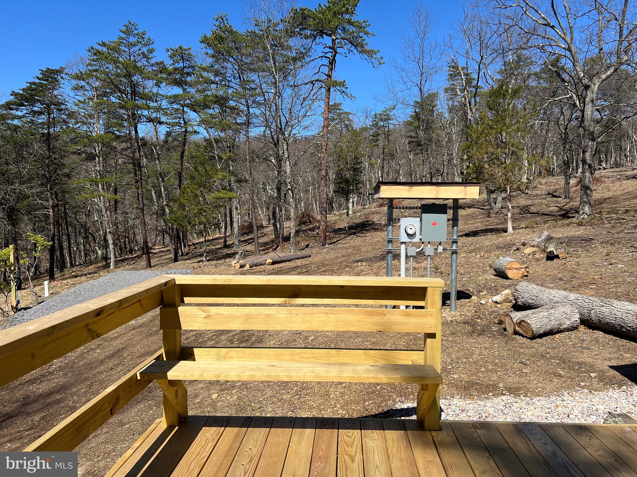 WHITETAIL RIDGE - Land