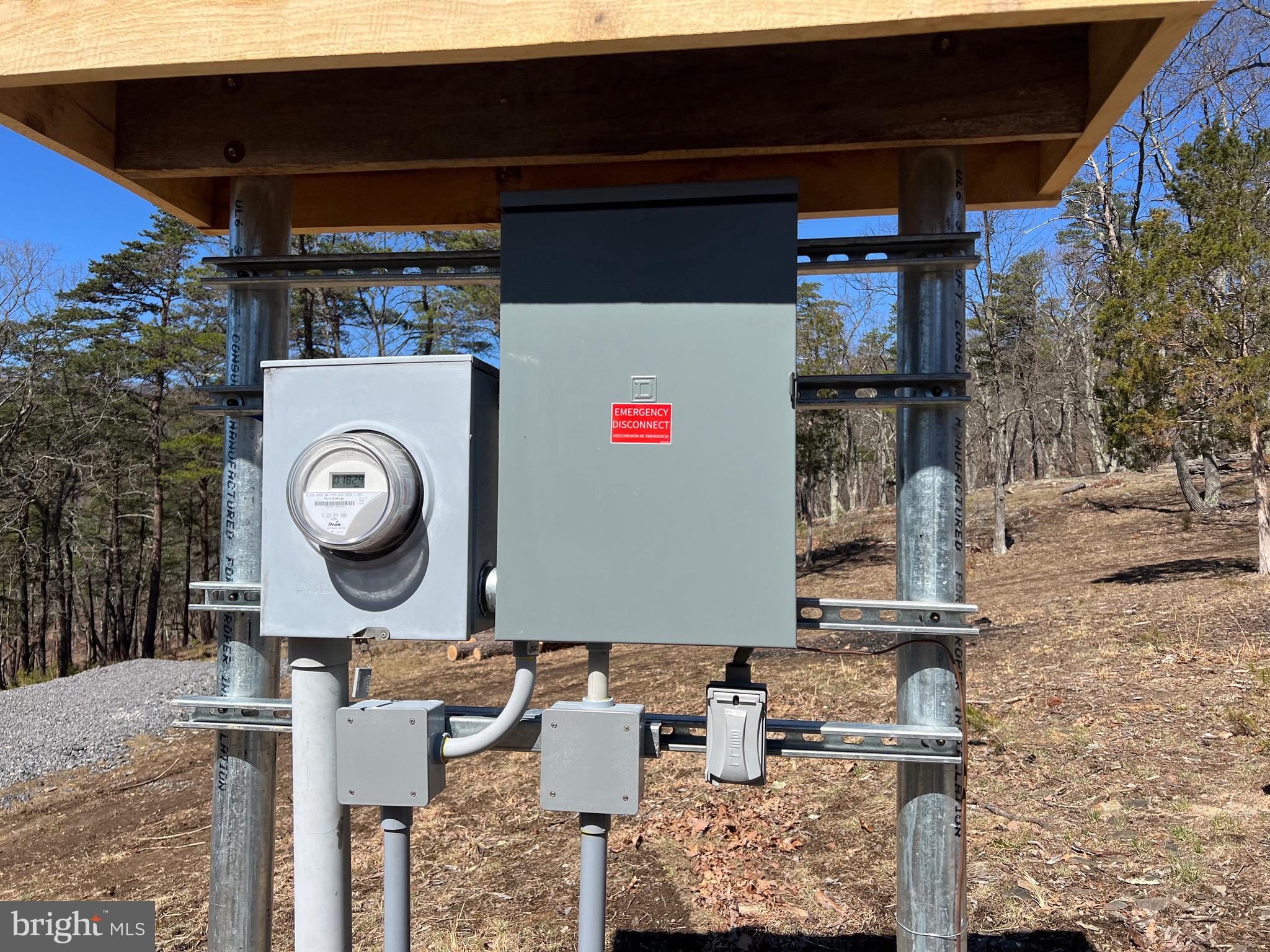 WHITETAIL RIDGE - Land