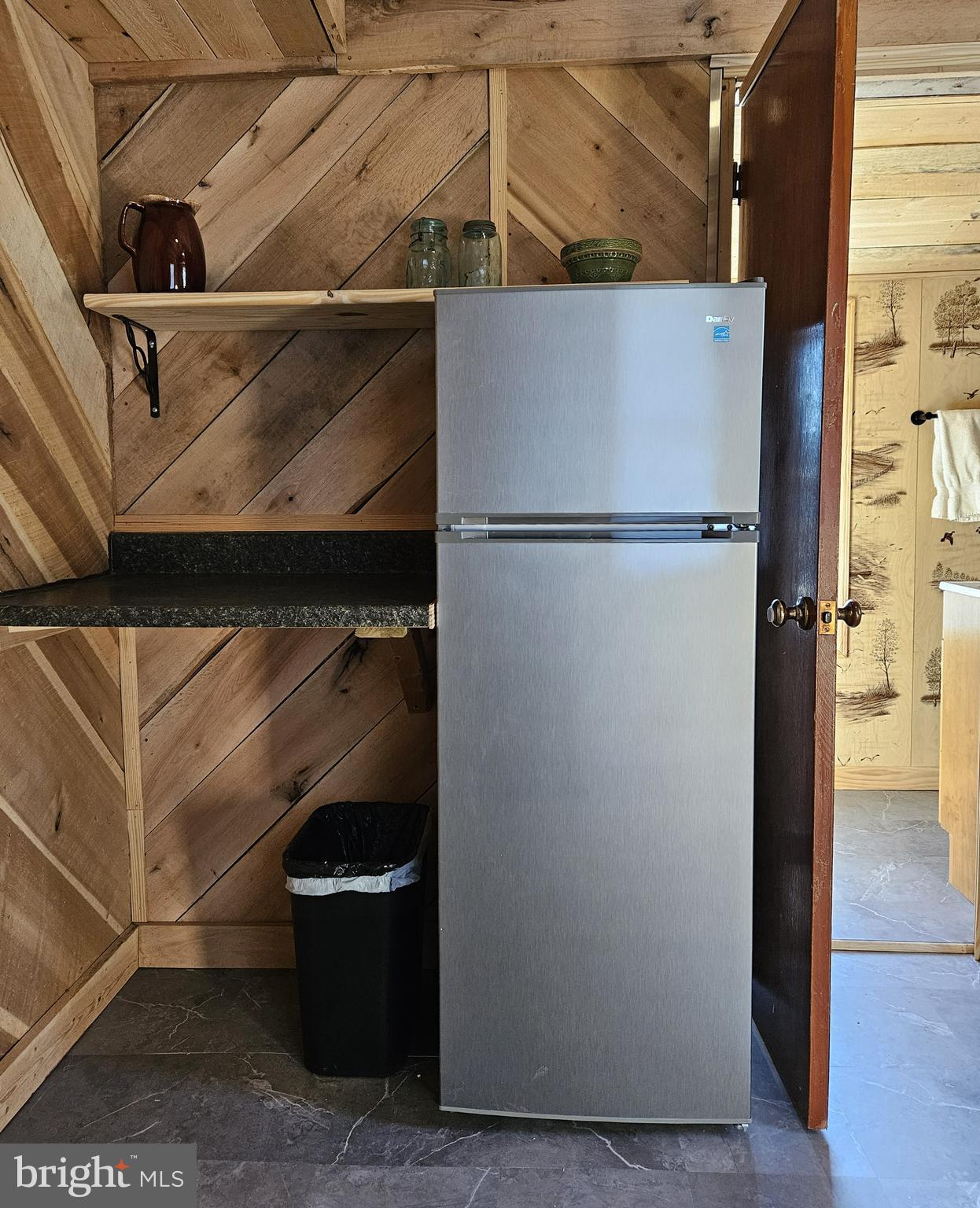 WHITETAIL RIDGE - Land