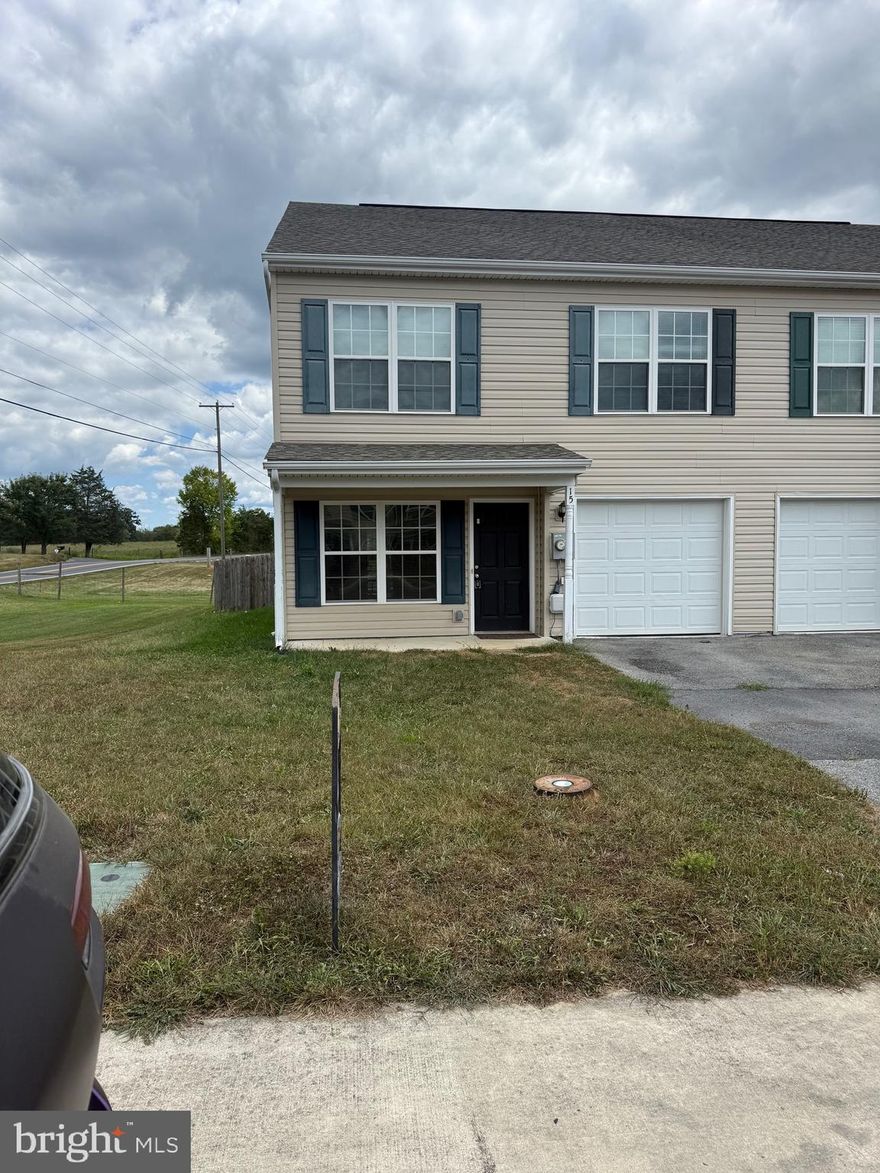 Spacious End-Unit Townhome with Over 1,900 Sq Ft!

Welcome to this beautifull 3-bedroom, 2.5-bath end-unit townhome offering over 1,900 square feet of comfortable living space. This bright and airy home features an open floor plan with abundant natural light, perfect for both relaxing and entertaining. The main level boasts a spacious living room, separate dining area, and a well-appointed kitchen with ample cabinetry and counter space.

Upstairs, the large primary suite includes a private en-suite bath and generous closet space. Two additional bedrooms share a full bath, offering plenty of room for family, guests, or a home office. Enjoy the benefits of an end unit—more privacy,  and a larger yard.

Additional highlights include a convenient main-level half bath, designated laundry area, and ample storage throughout. Ideally located close to shops, dining, parks, and commuter routes—this townhome is a must-see!