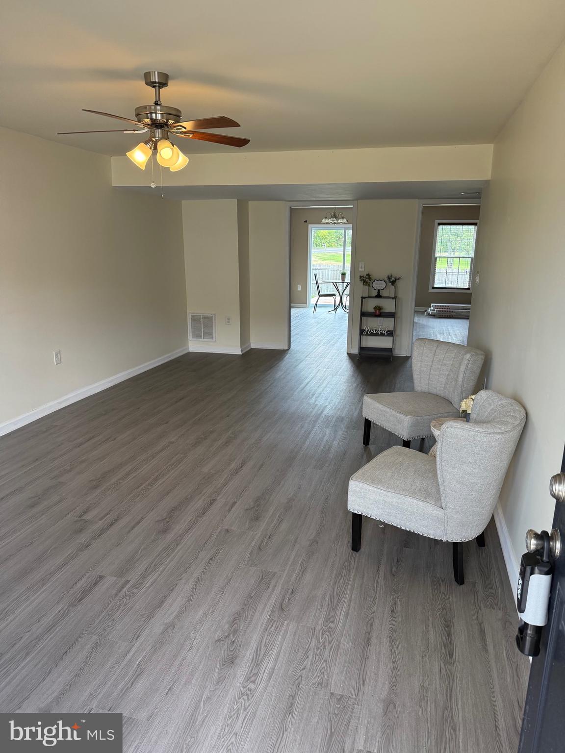 TOWNES AT OAKHURST - Residential