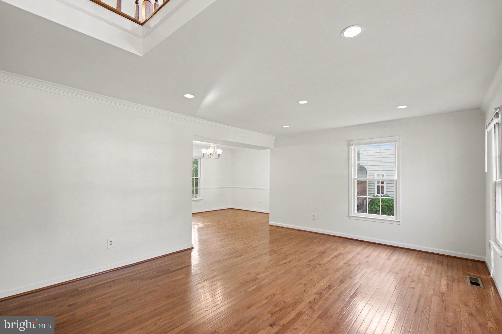 6570 ROCKLAND DRIVE