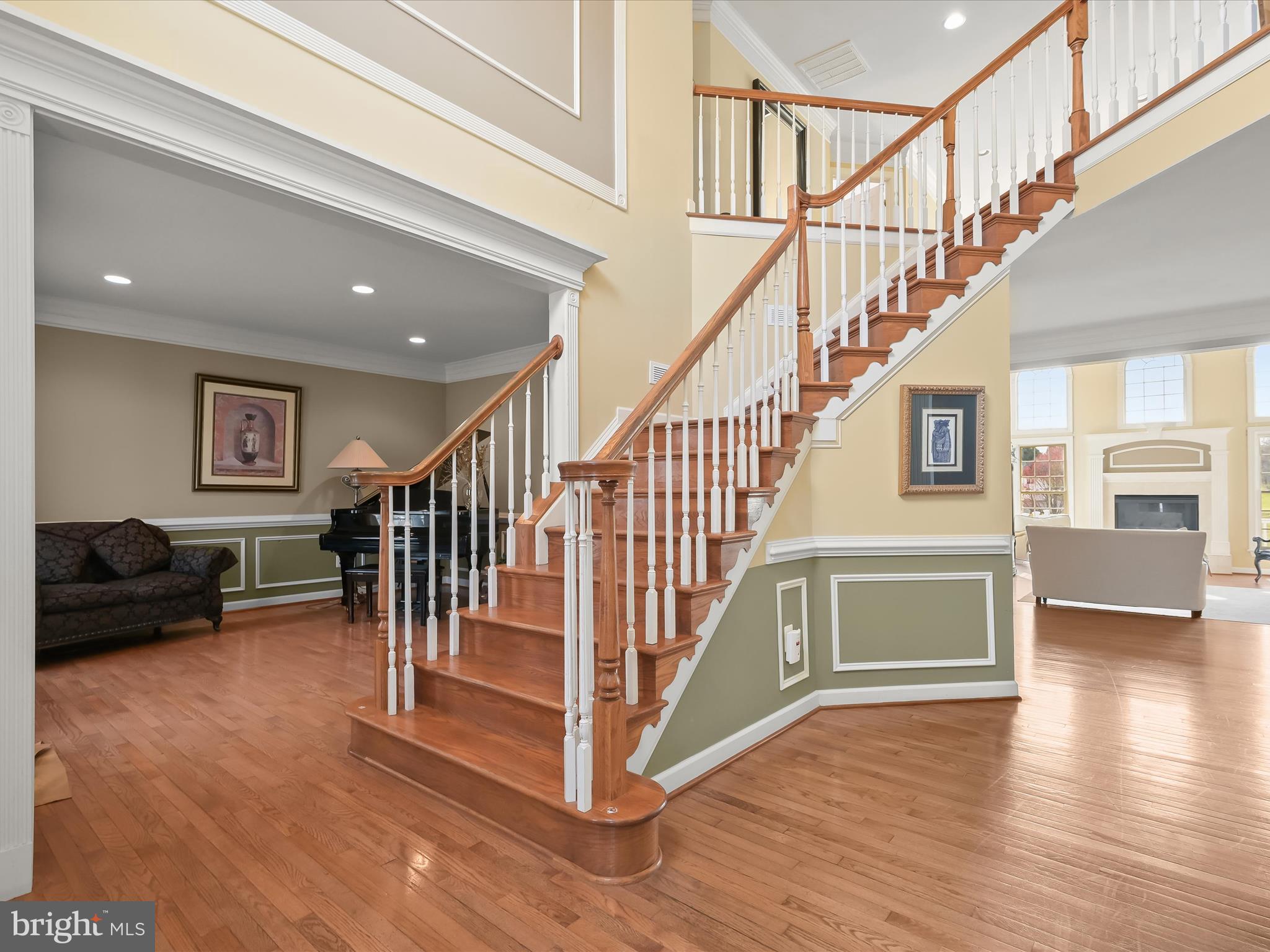 TWIN PINES - Residential