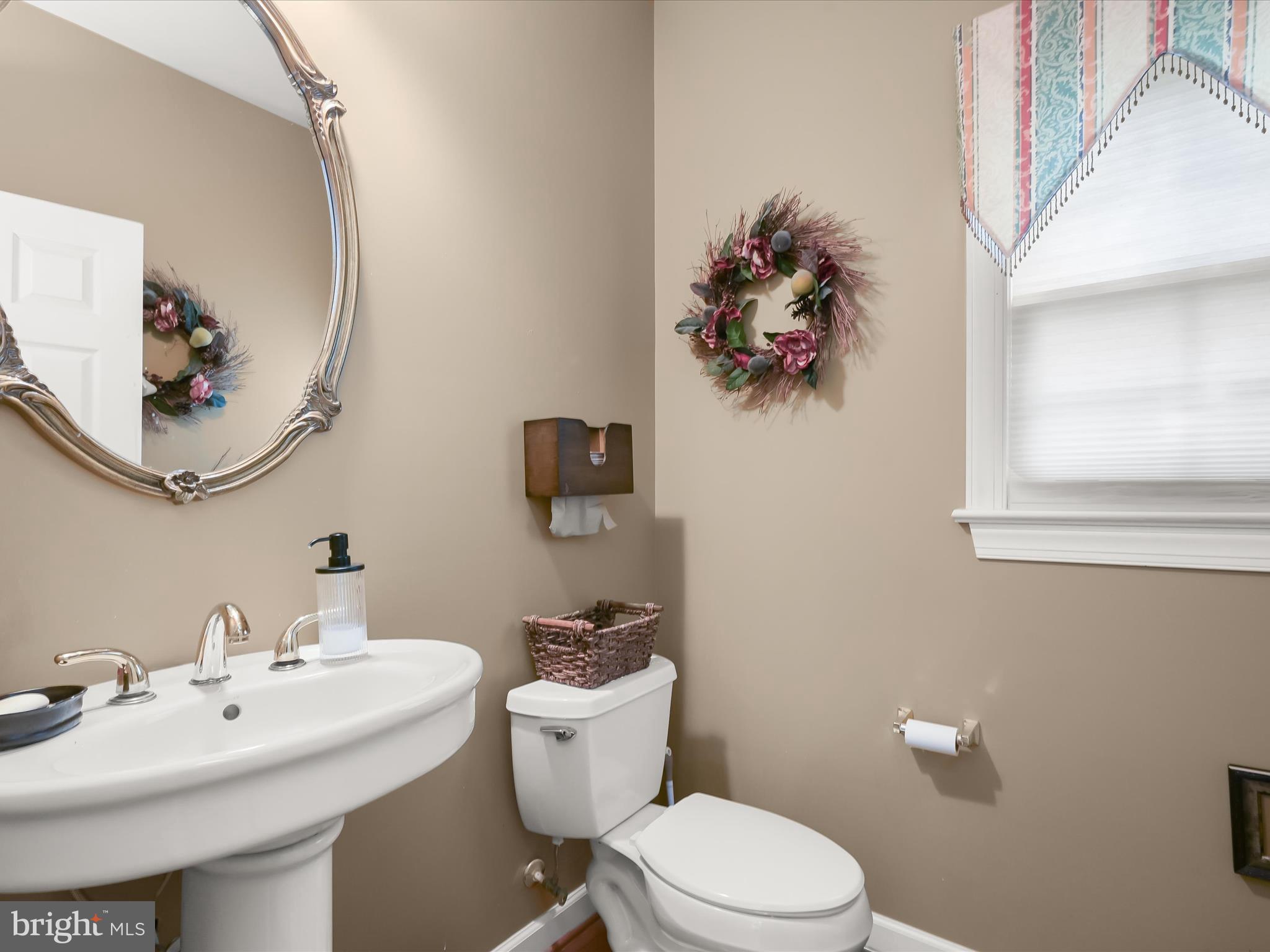 TWIN PINES - Residential