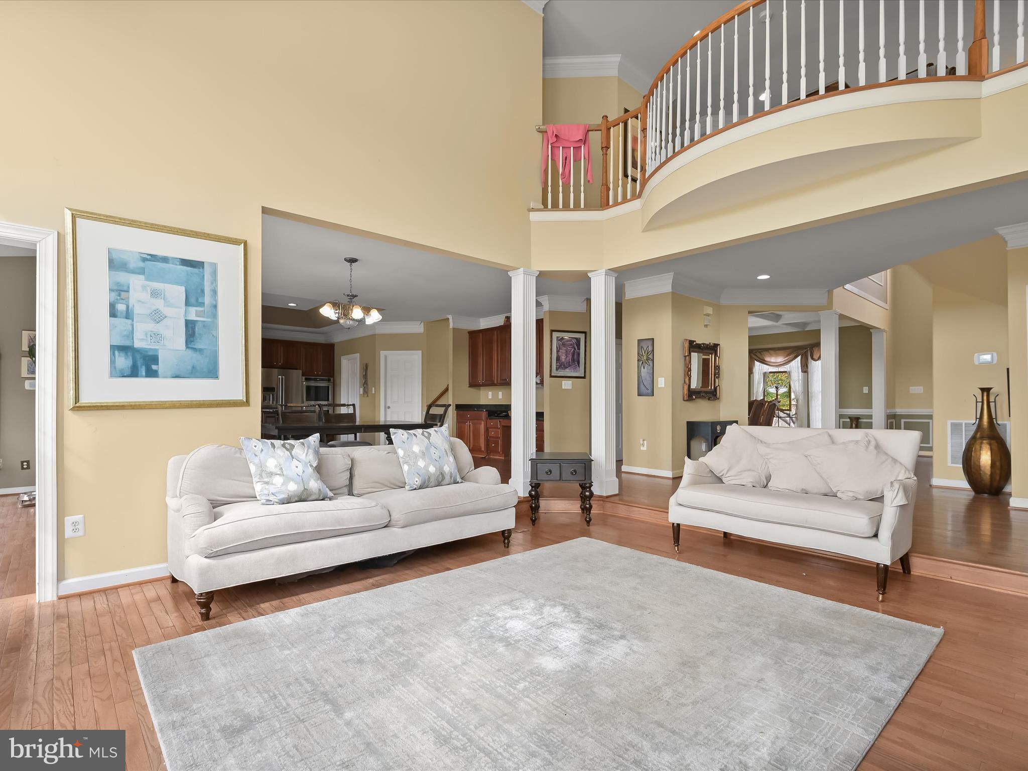 TWIN PINES - Residential