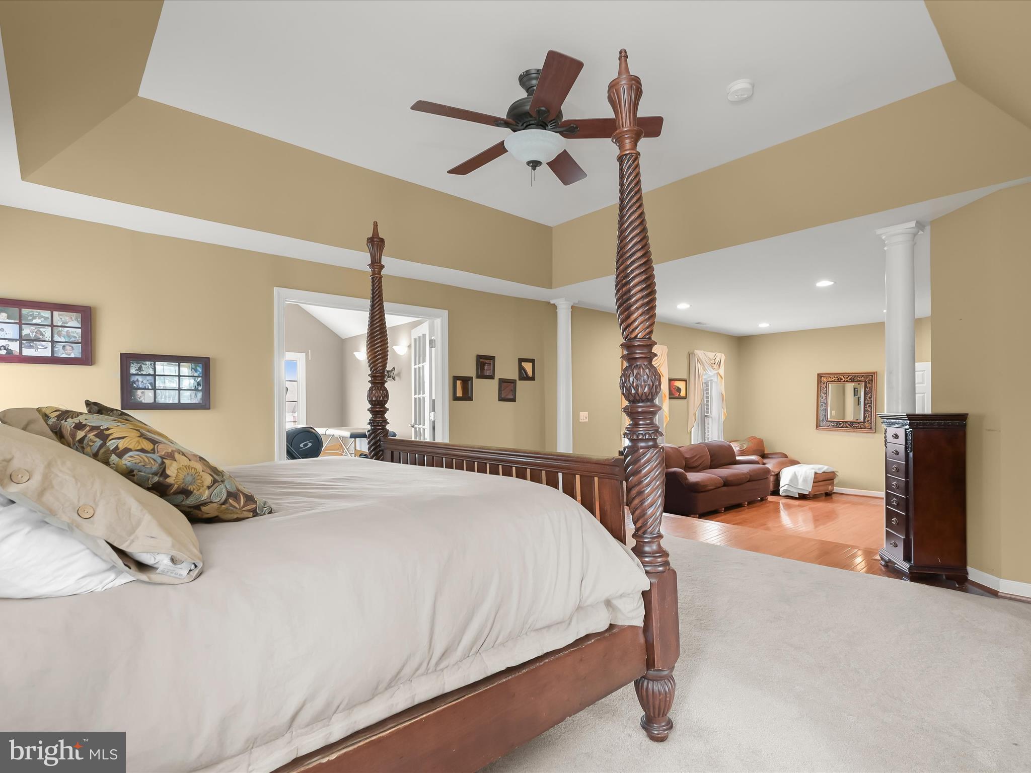 TWIN PINES - Residential