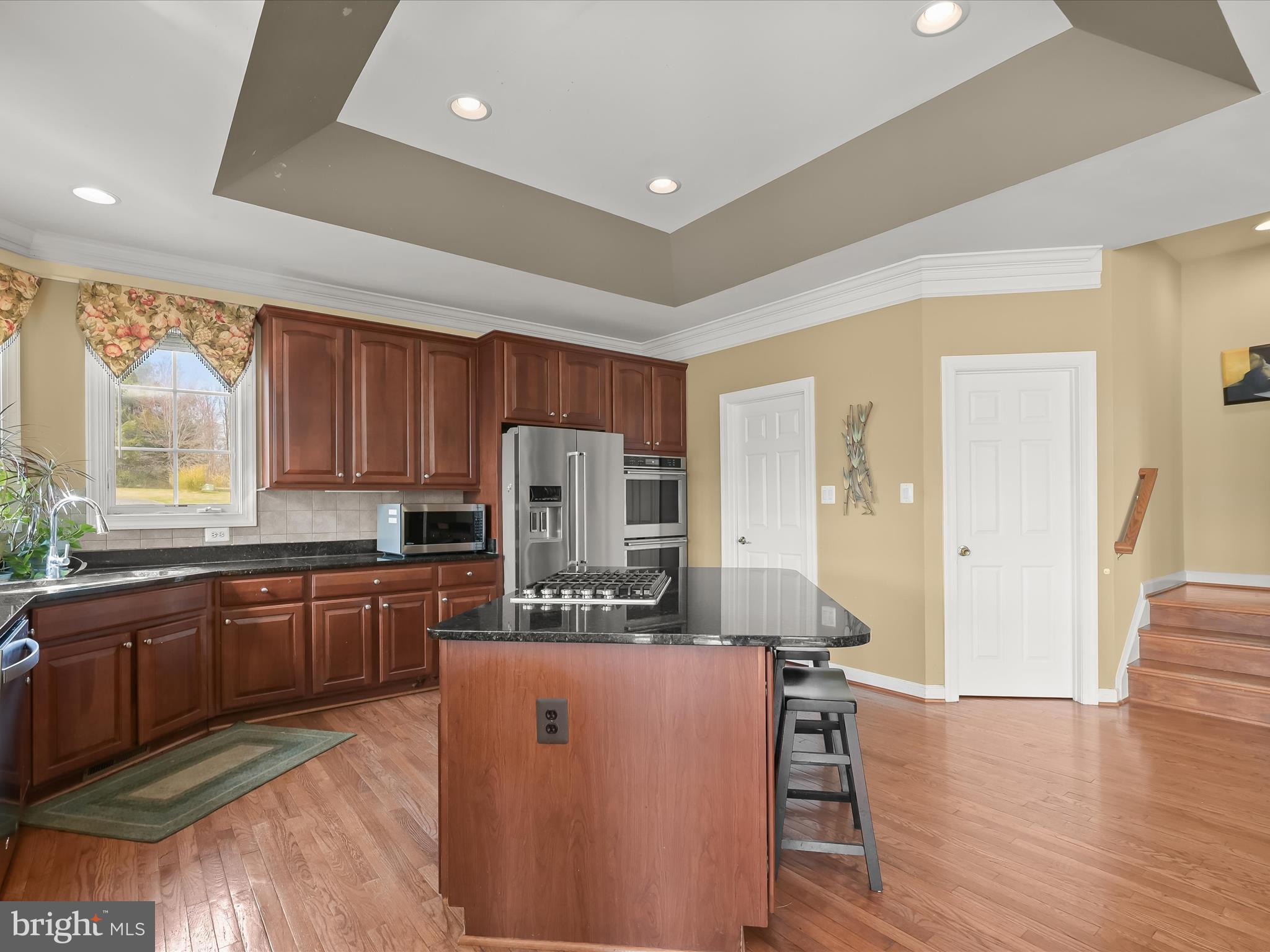 TWIN PINES - Residential