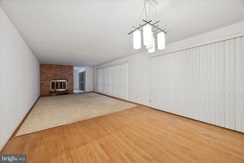 Tiny photo for 132 Osage Lane, NEWARK, DE 19711 (MLS # DENC2102246)