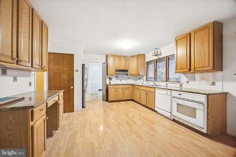 Tiny photo for 132 Osage Lane, NEWARK, DE 19711 (MLS # DENC2102246)
