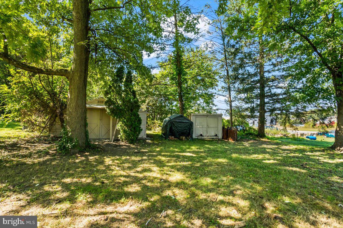 MOUNTVILLE BOROUGH - Residential