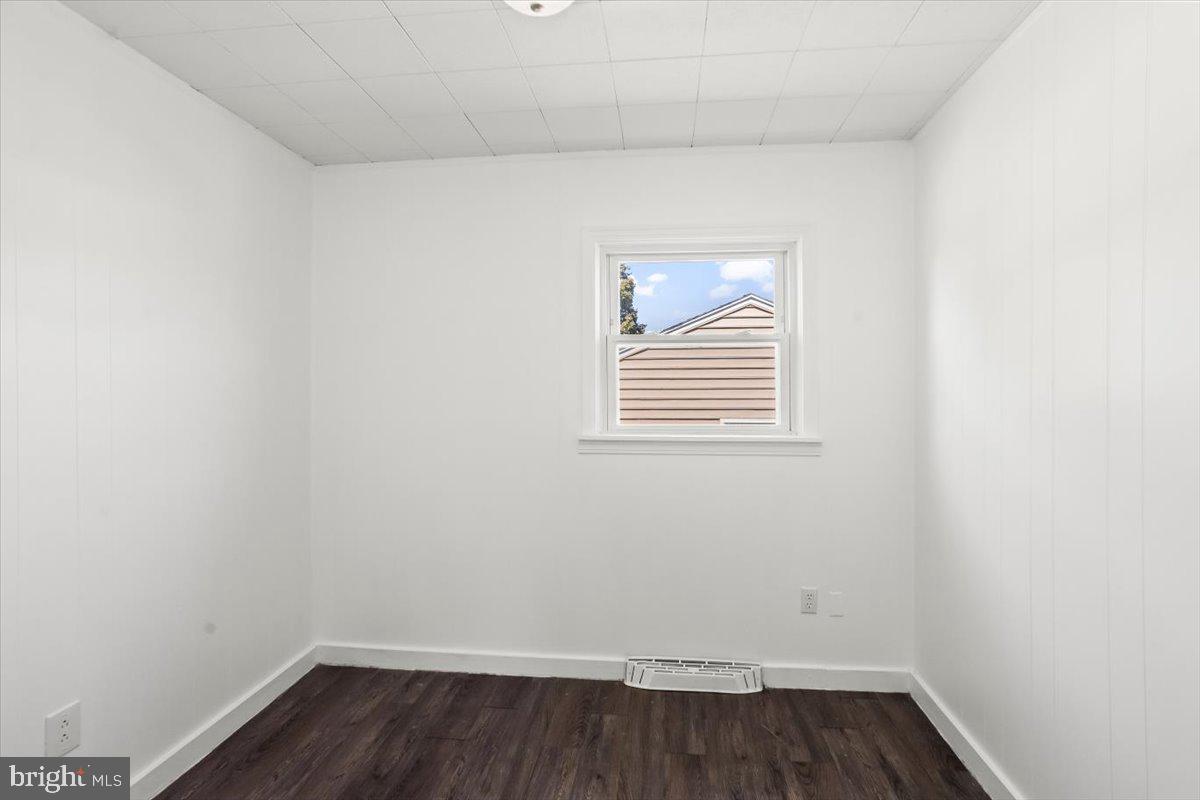 MOUNTVILLE BOROUGH - Residential