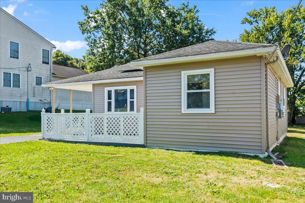 Photo of 216 S Manor Street, MOUNTVILLE, PA 17554 (MLS # PALA2076752)