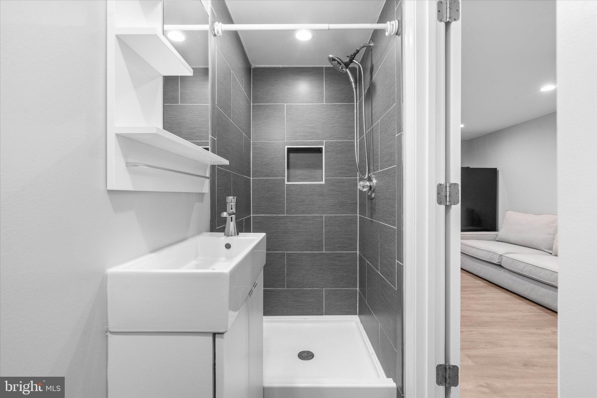 DANIELS PARK - Residential