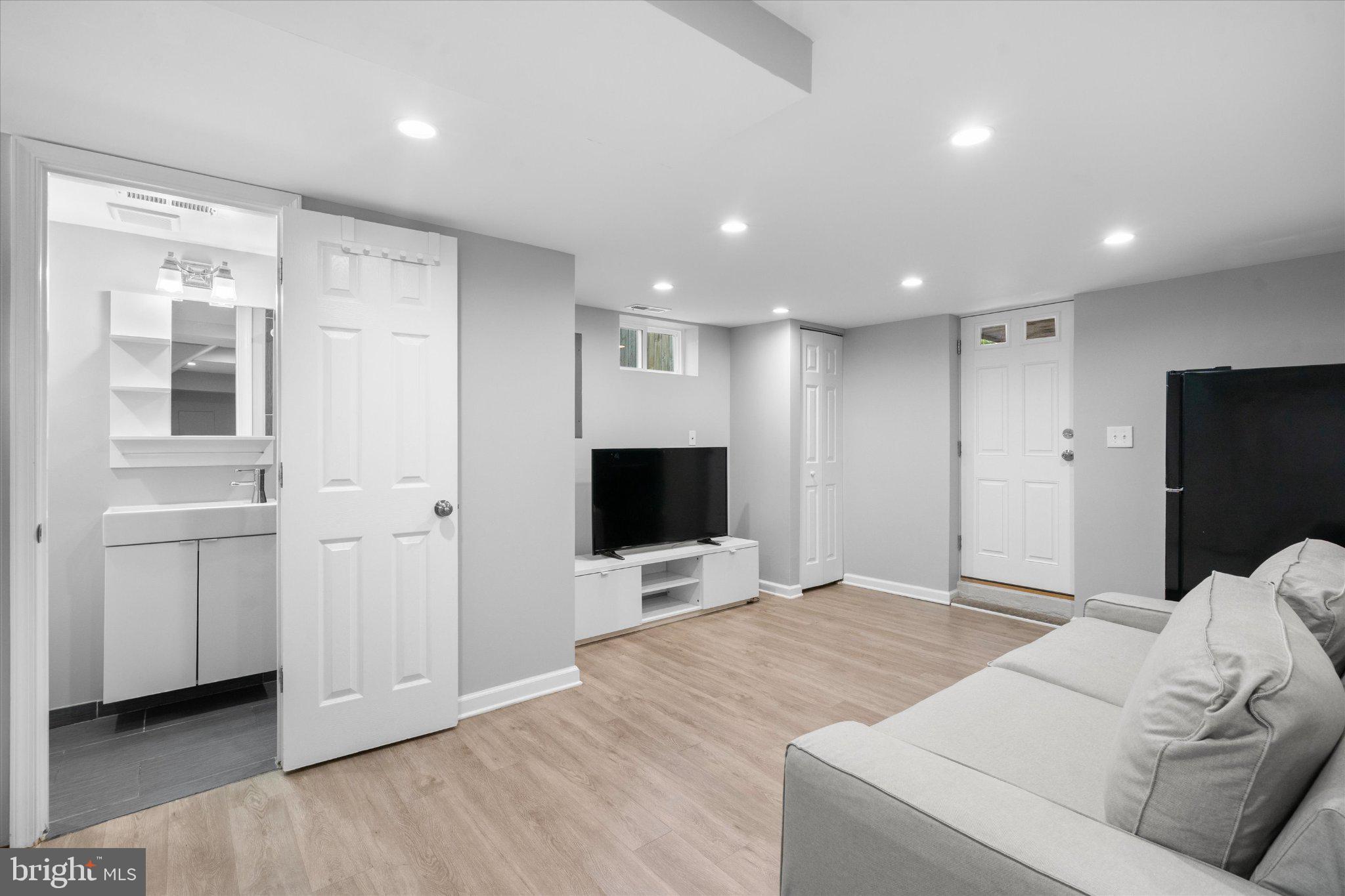 DANIELS PARK - Residential