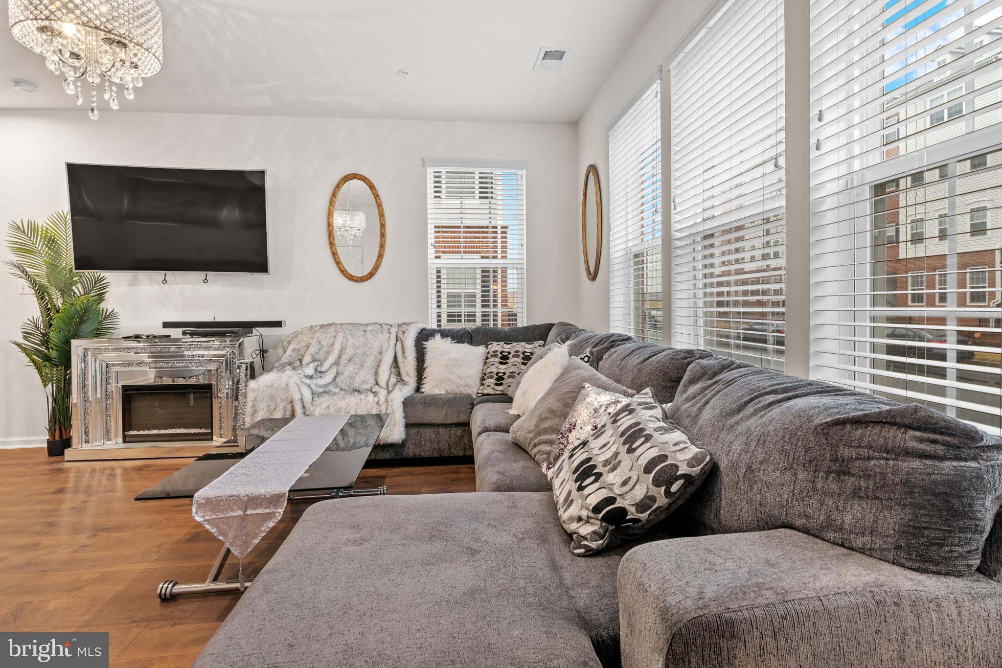 BALLARD GREEN - Residential