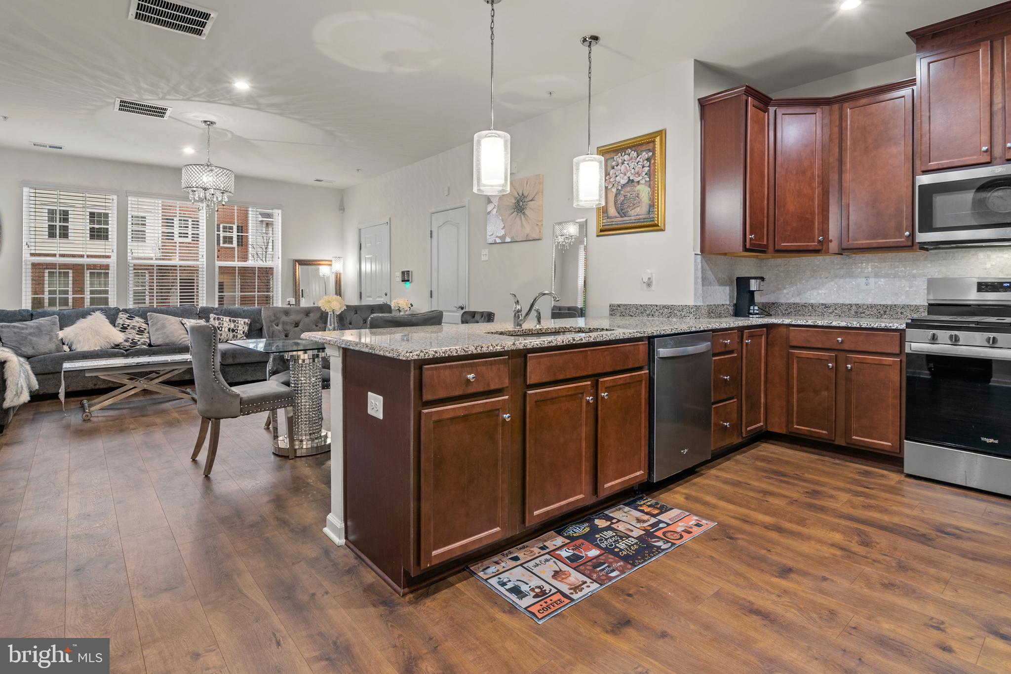 BALLARD GREEN - Residential